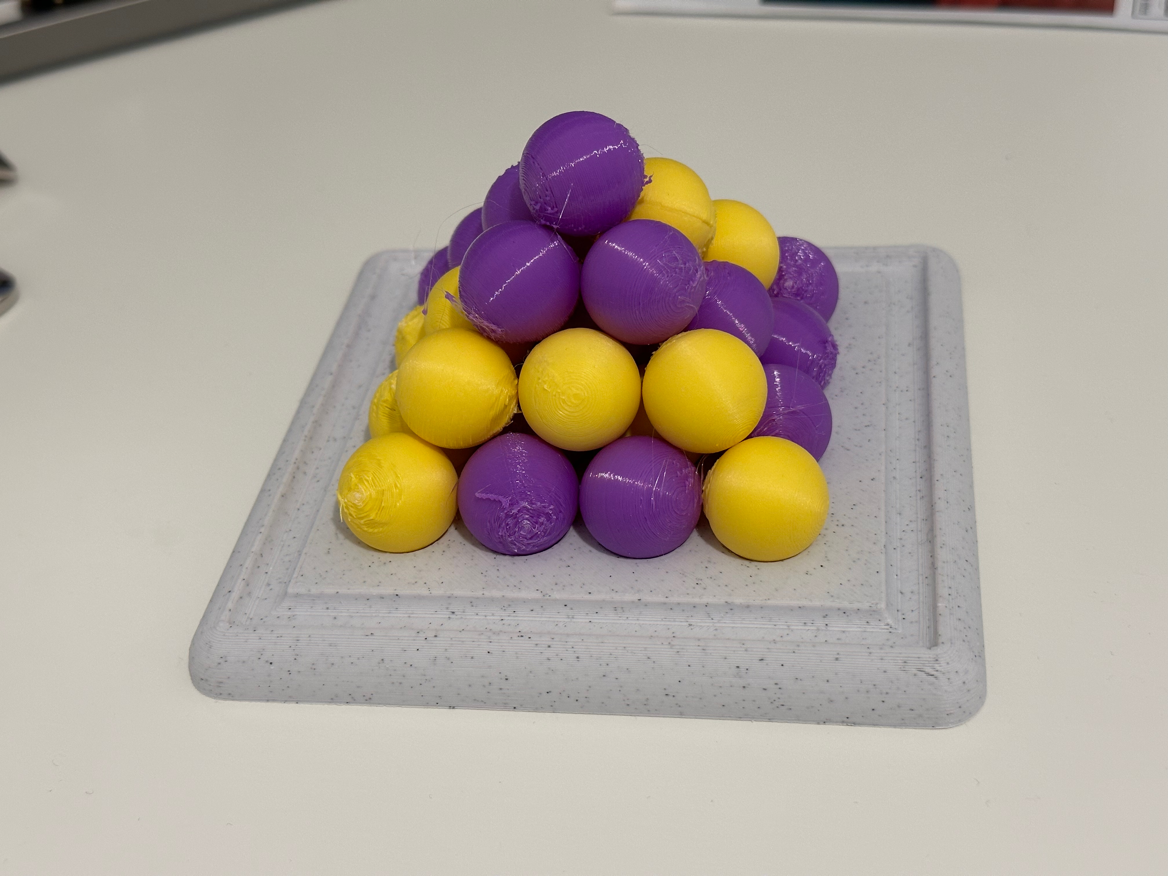 Pylos Board Game