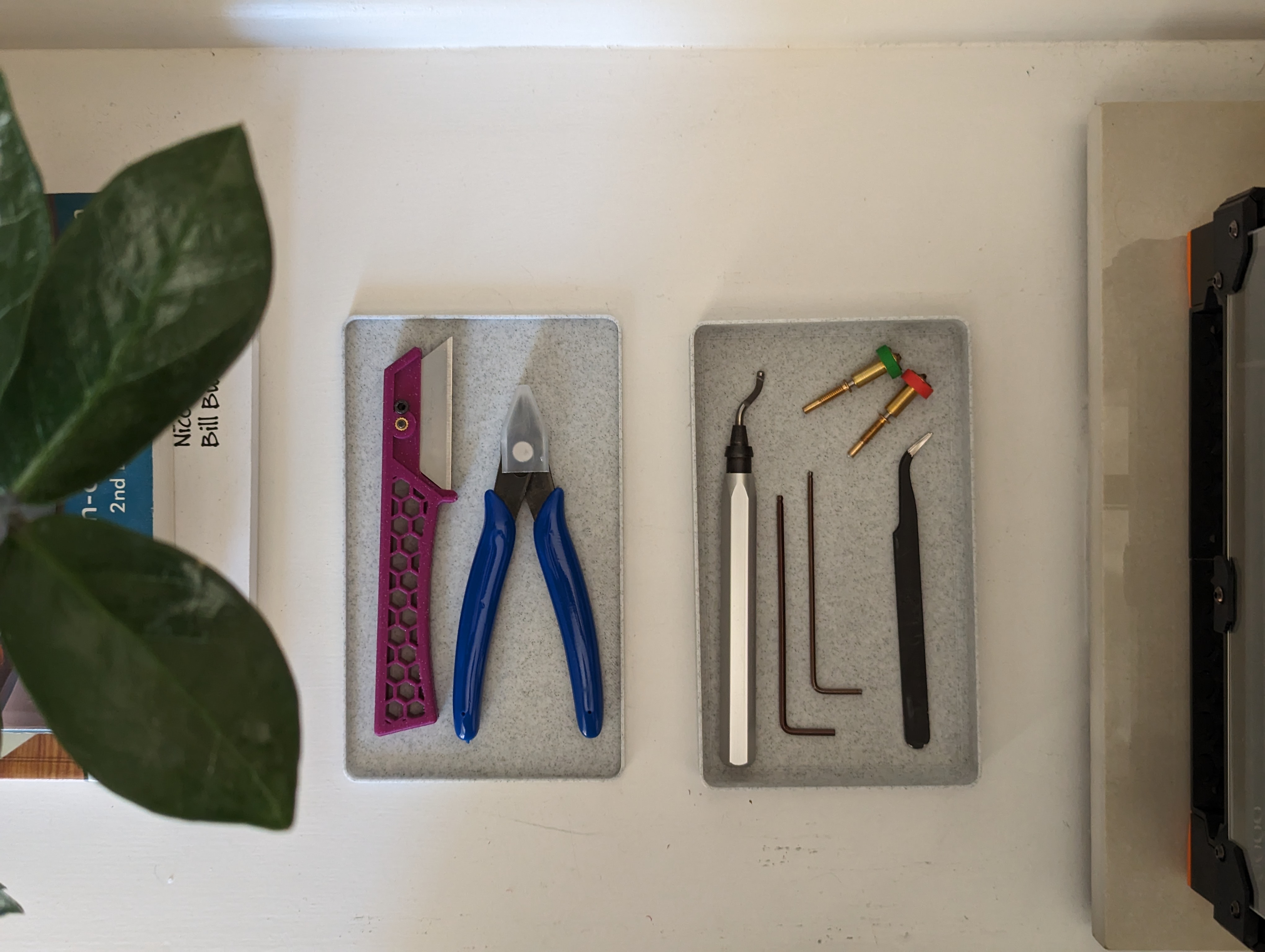 Miniatura 5 do modelo 3D Simple Tray with Lid (Parametric)