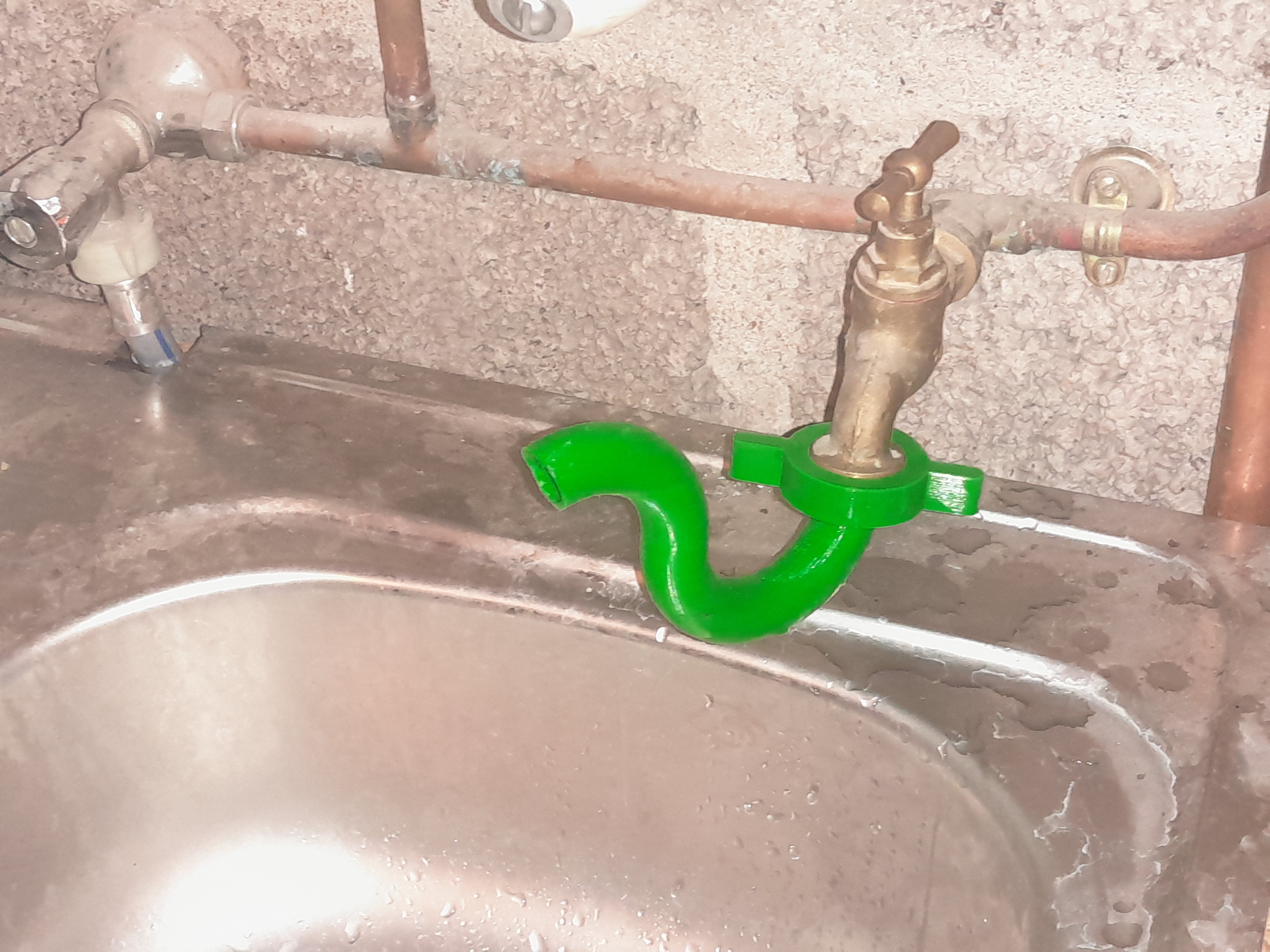 Faucet/tap extender by Clem 3DVO Download free STL model