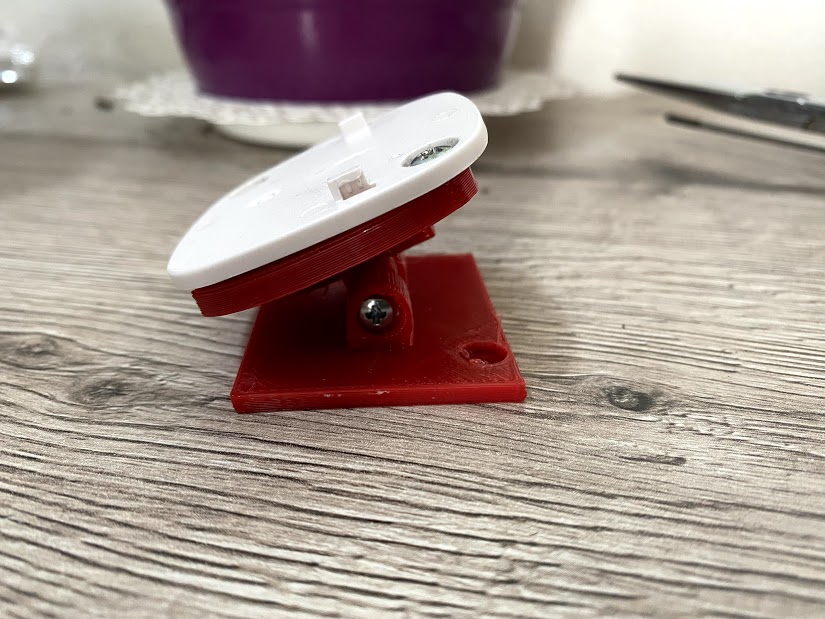 Miniatura 4 do modelo 3D Lidl Zigbee Motion sensor mount