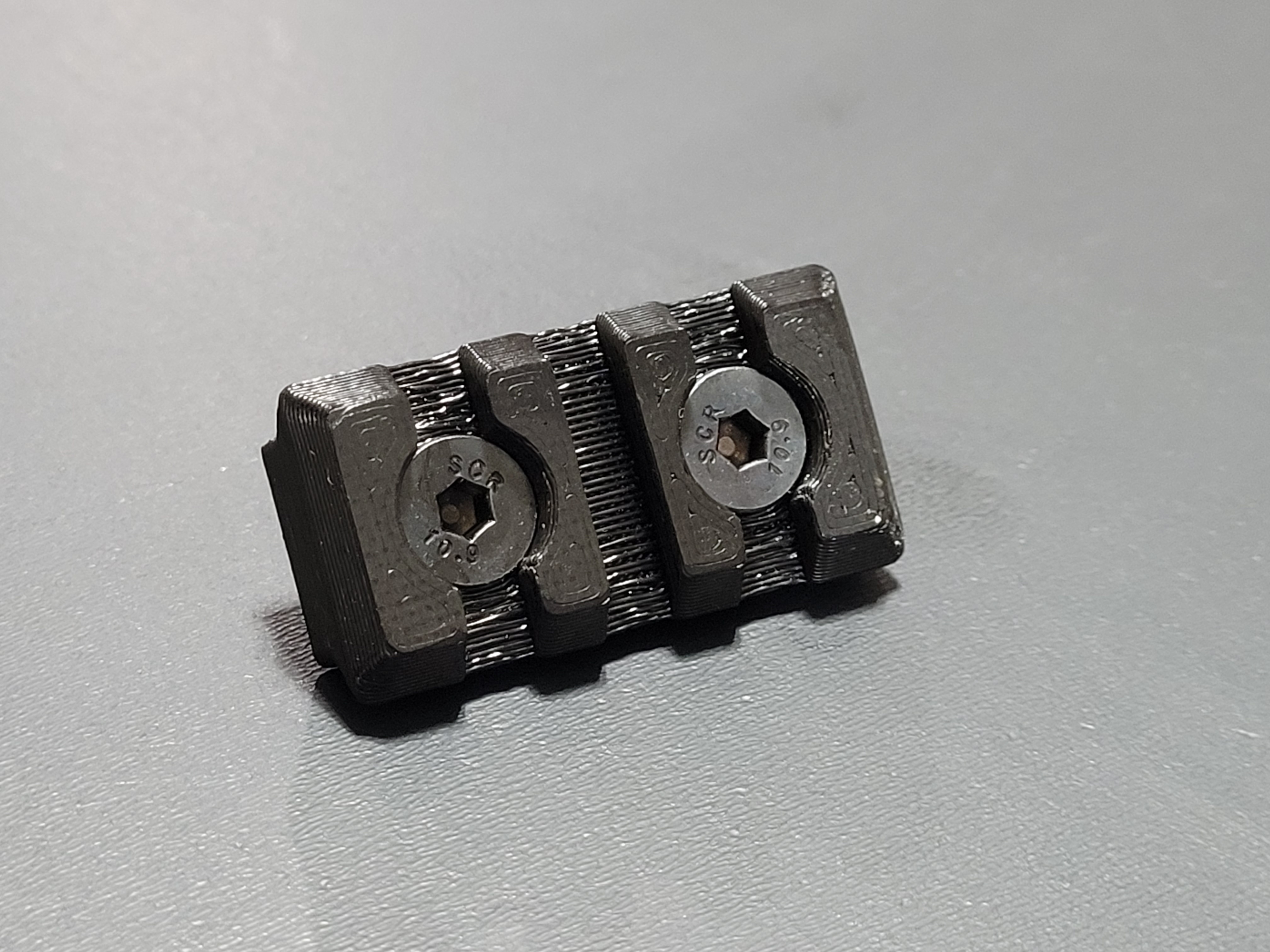 M-LOK 3 Slot 1913 Rail
