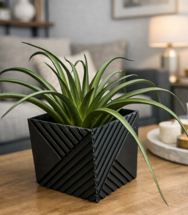 Wall hanging planter rectangular in two sizes — thumbnail 3