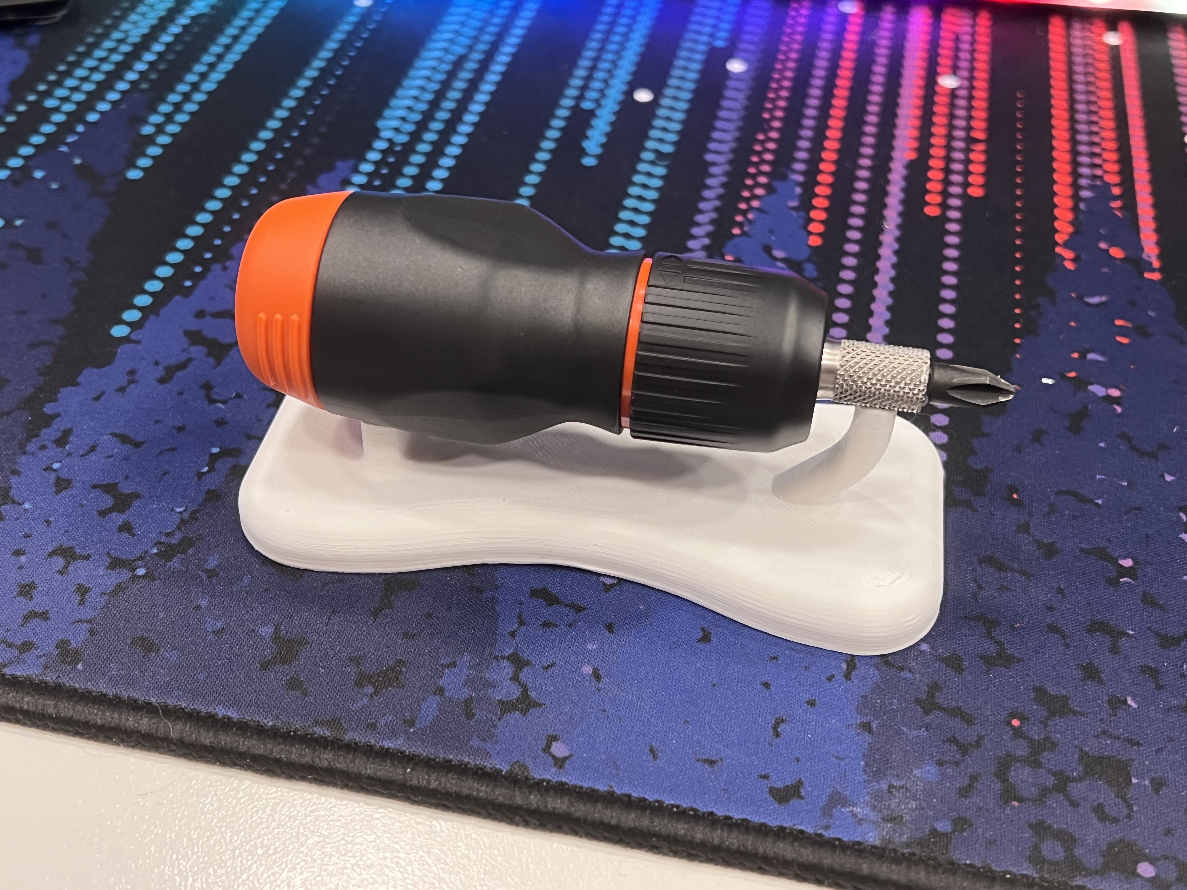 LTT Stubby Screwdriver Stand