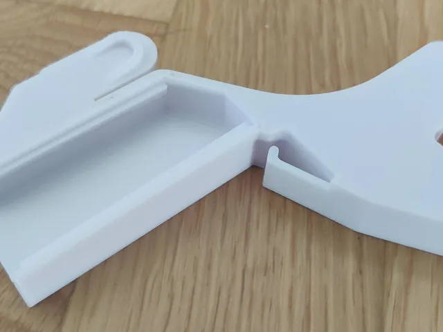 Bosch / Siemens Freezer compartment door holder // Bosch / Siemens Gefrierschrank Fach Tür / Glas Halter