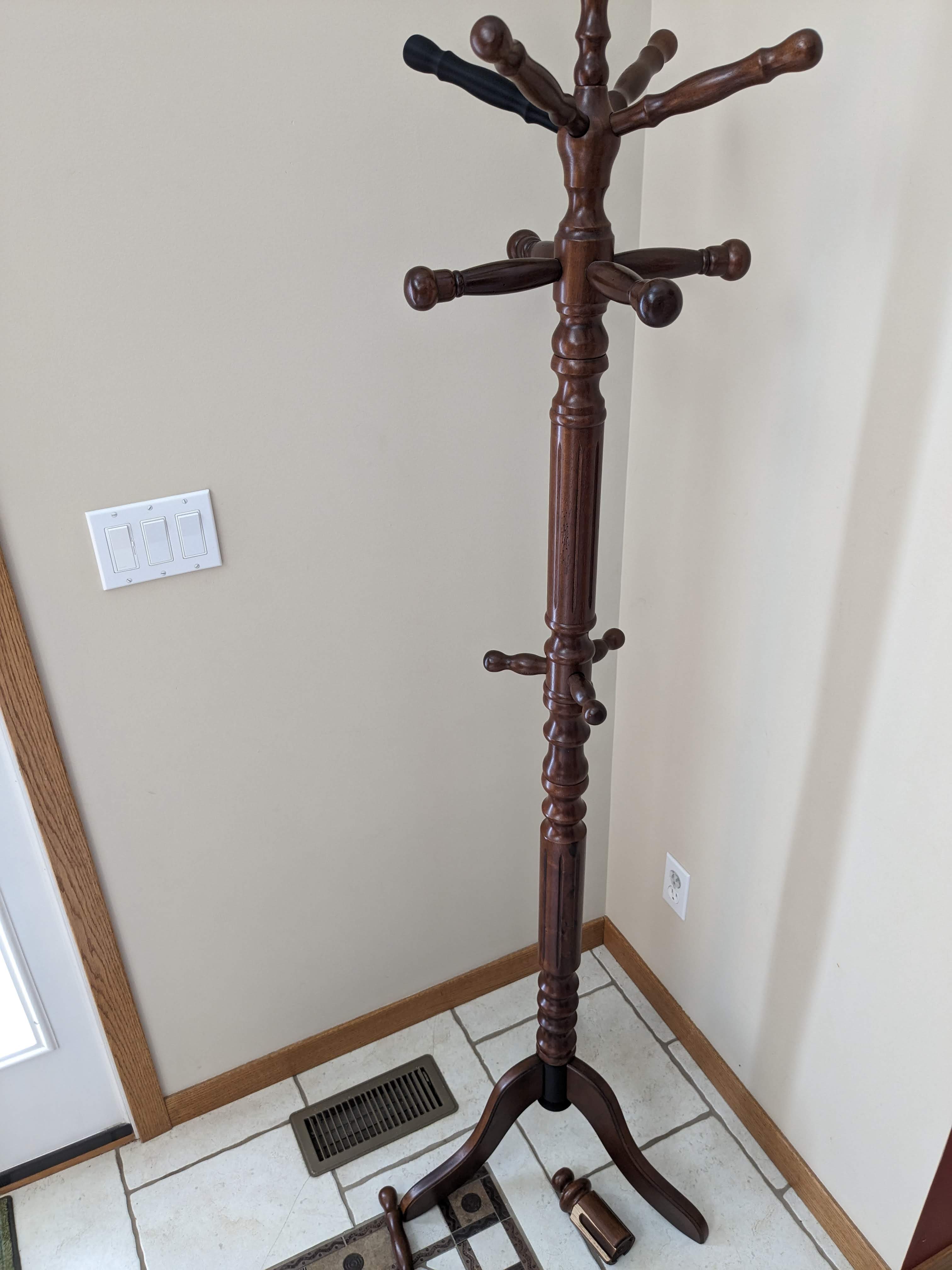 Freestanding Coat Rack repair