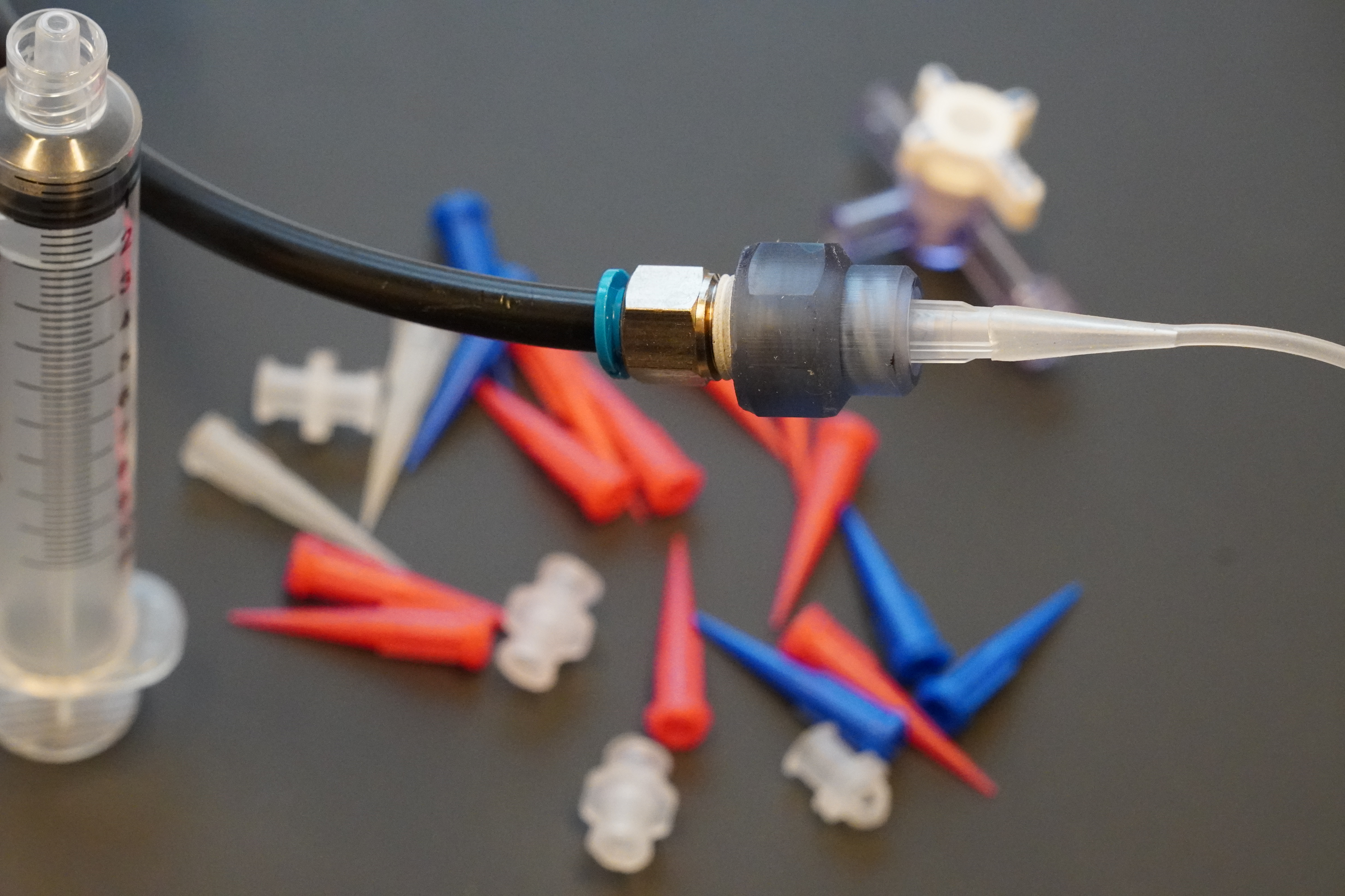 Luer Lock to R3/8 Adapter