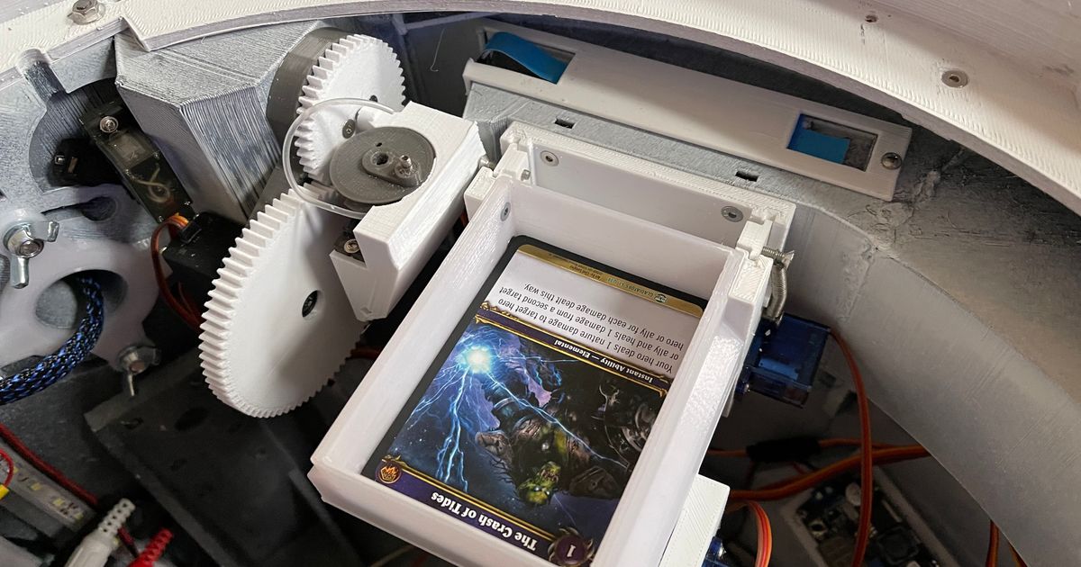 Astromech Card Dispenser by Eebel | Printables Store