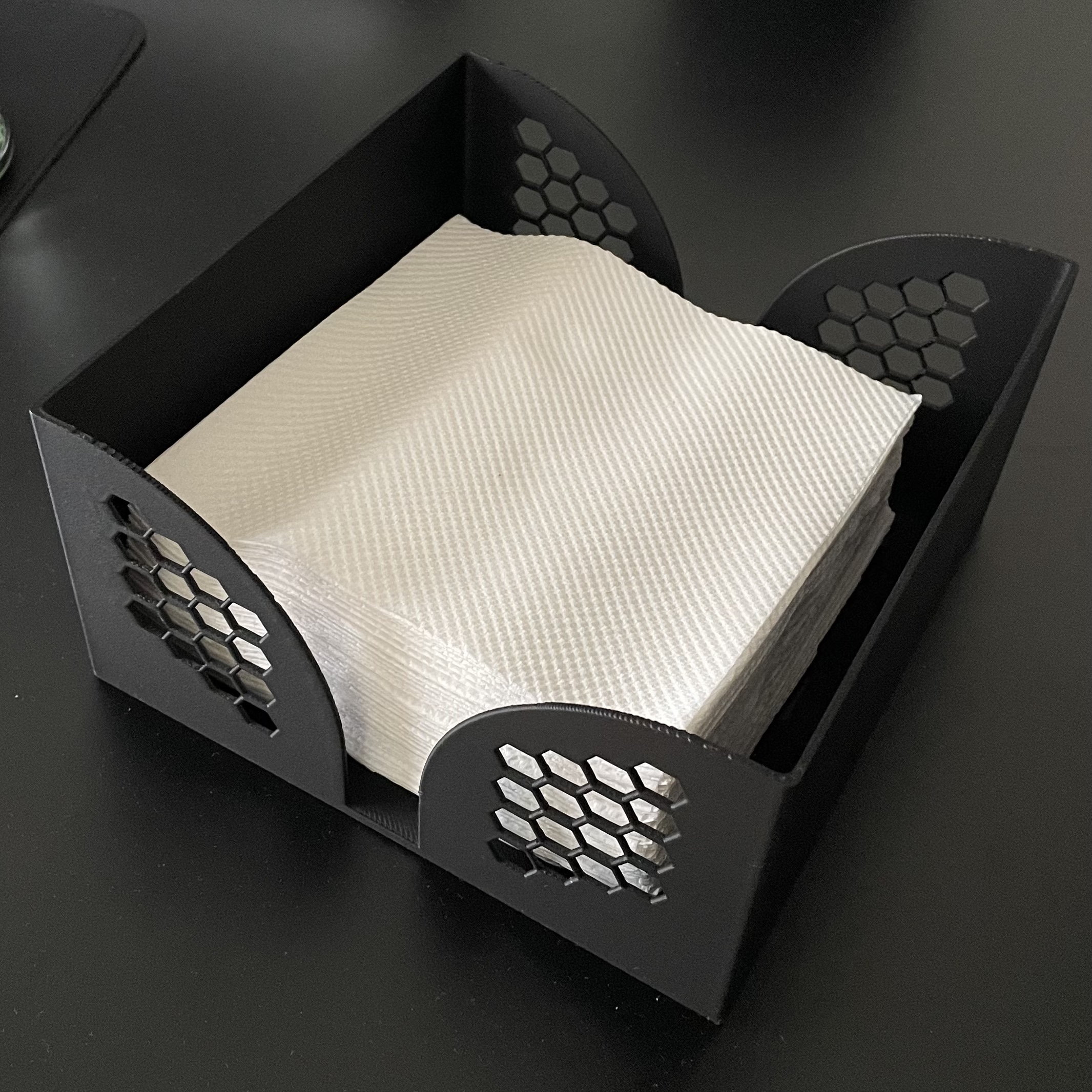 paper napkin holder with some hexa in there :) by h3li0 | Download free ...
