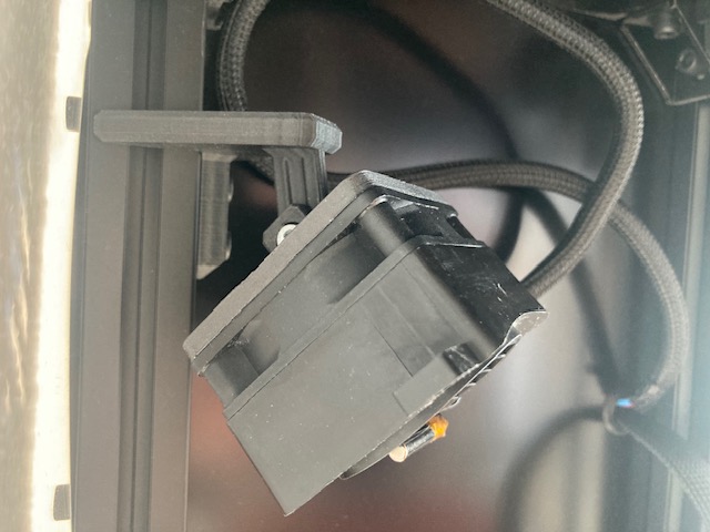 Holder for PTC heater for Ratrig V-Core or 3030 extrusions
