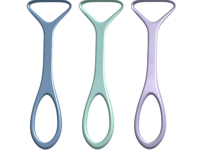 Travel tongue scraper