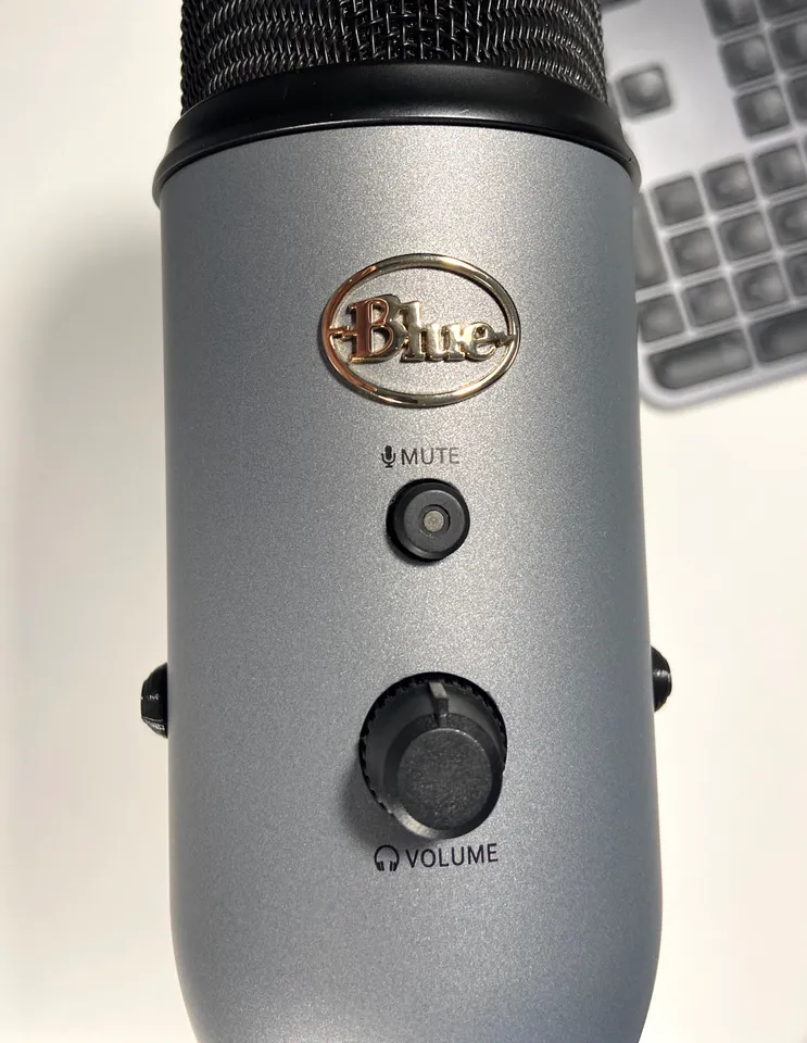 Blue Microphone Yeti USB Microphone (Slate) - YETI-SLATE