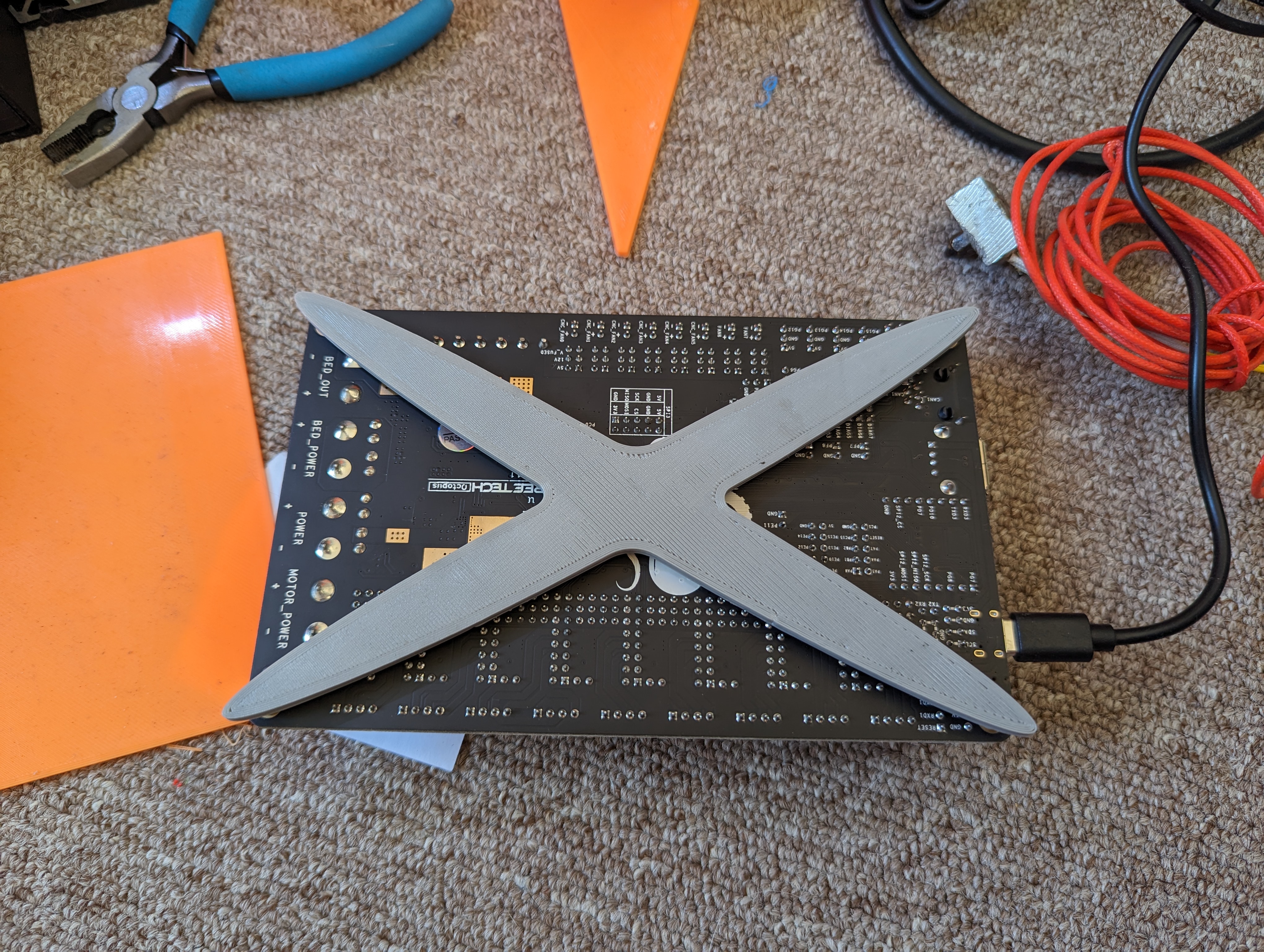 BigTreeTech Octopus mounting bracket