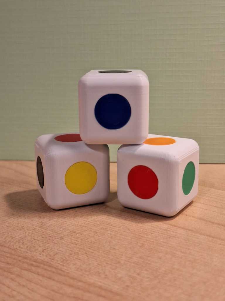 Miniatura 2 do modelo 3D Colored Dice