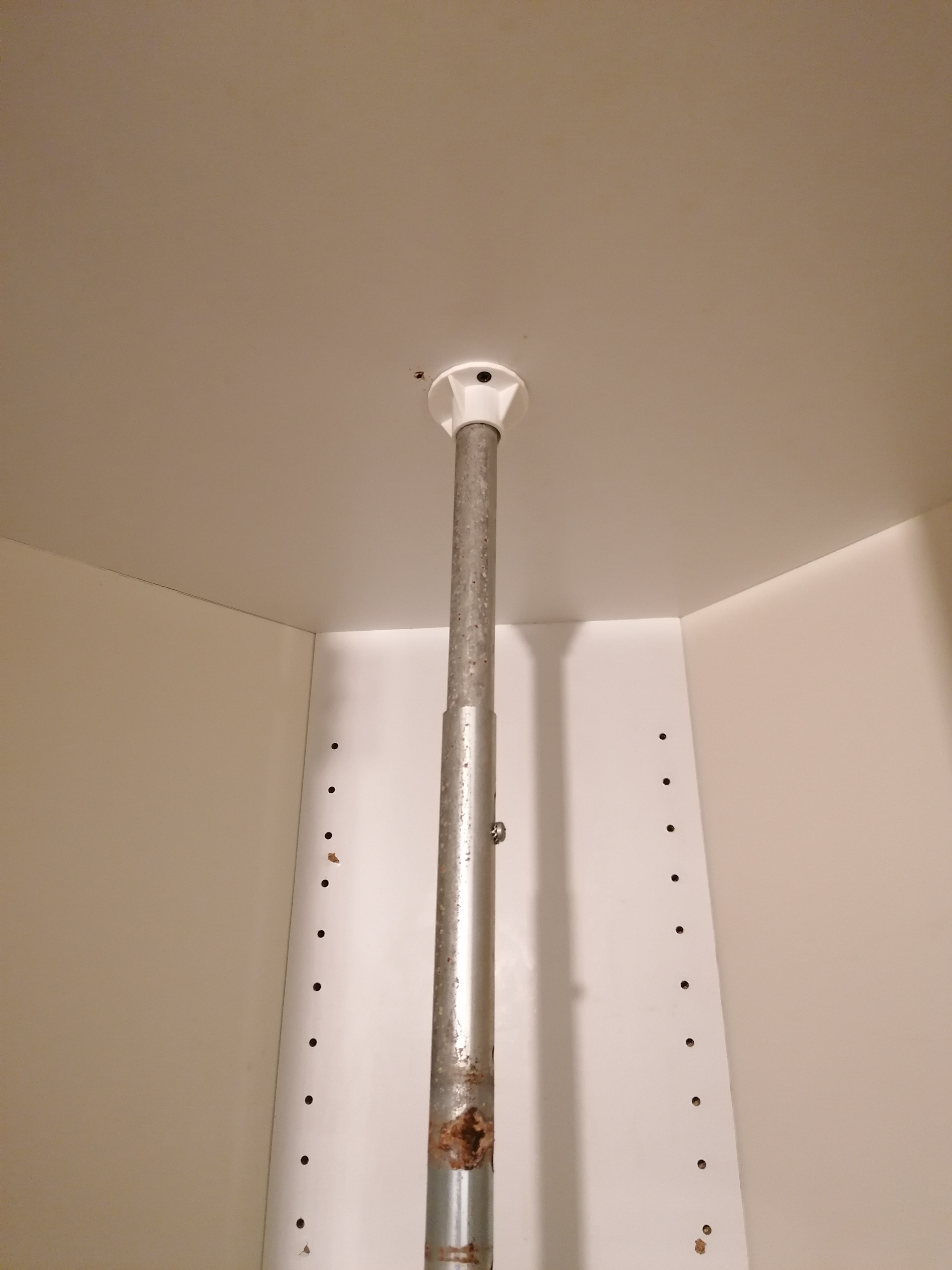 Miniatura 5 do modelo 3D Pole mounting bracket