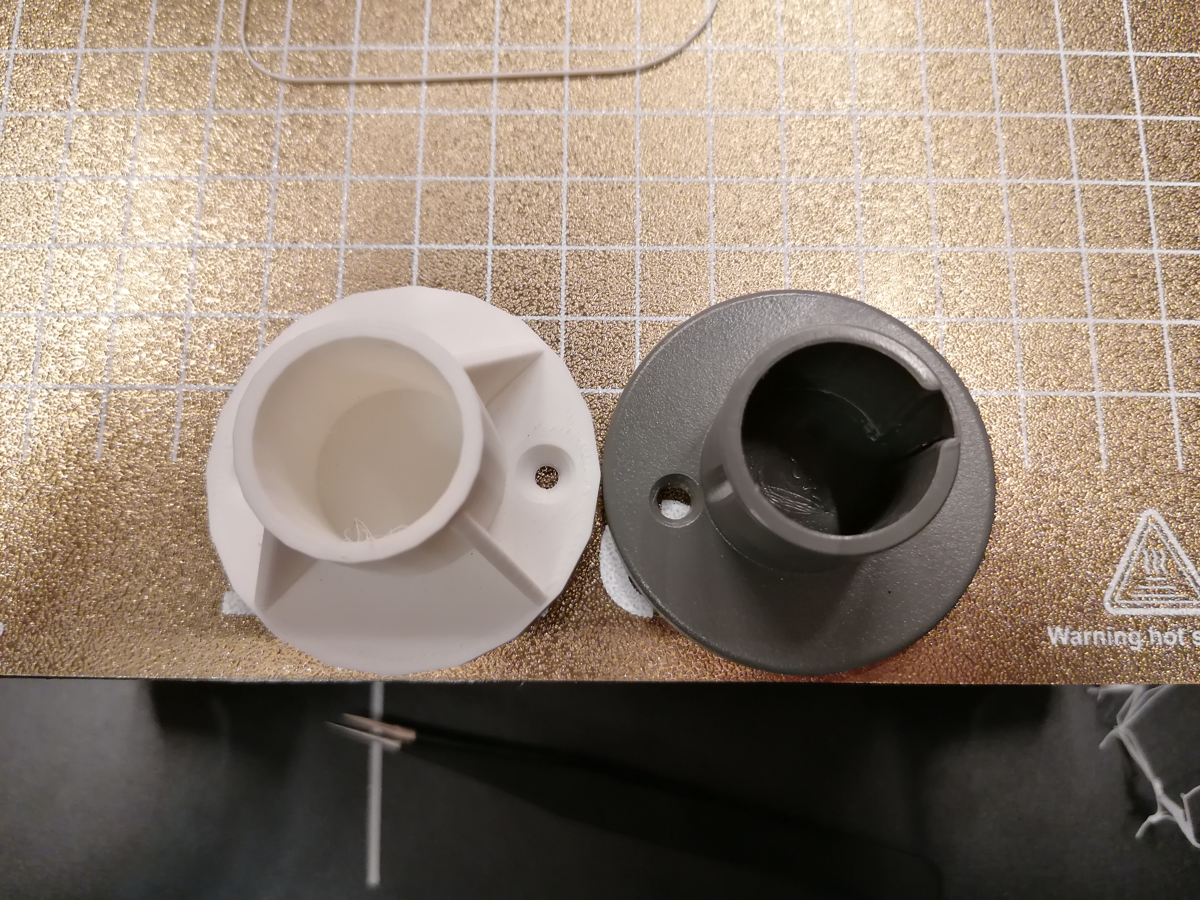 Miniatura 2 do modelo 3D Pole mounting bracket