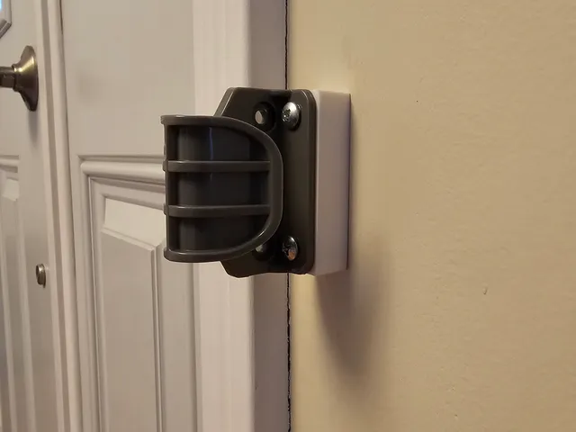 Tameler Baby Gate Standoff