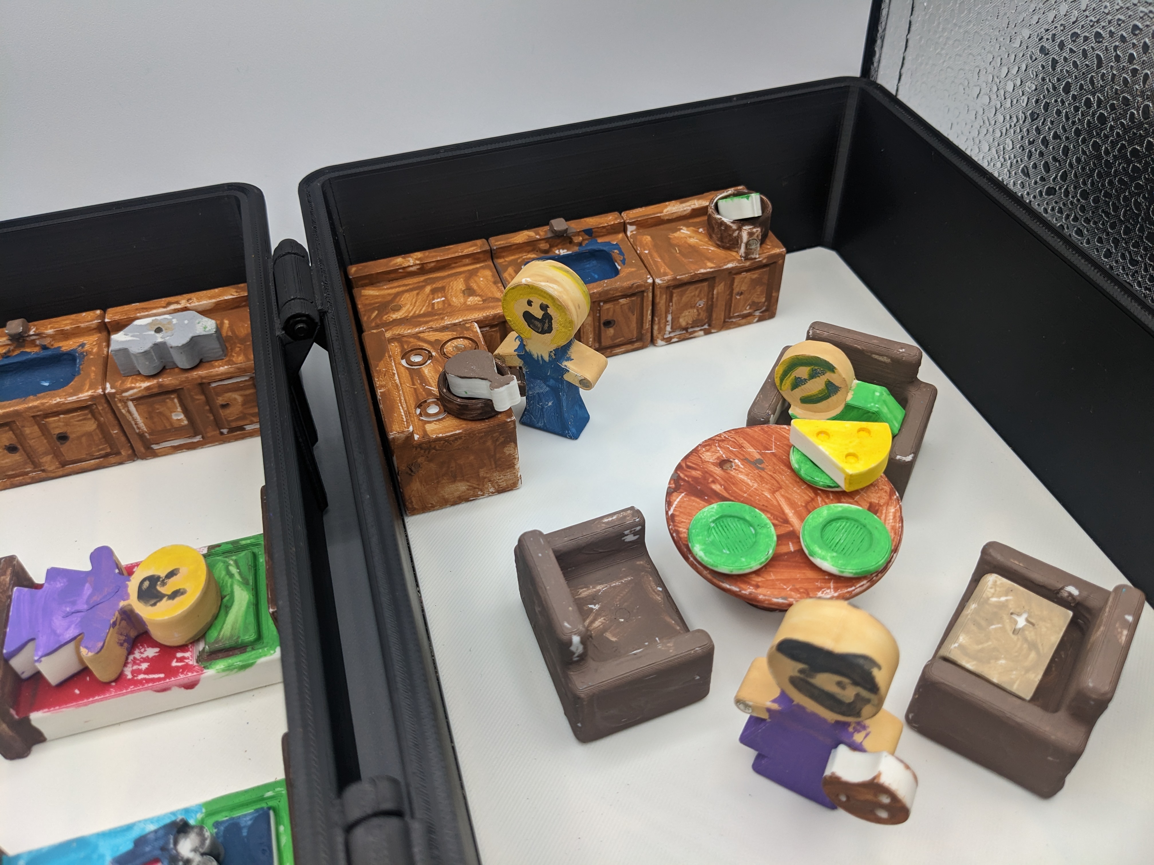 Complete Travel Doll House (Magnetic)