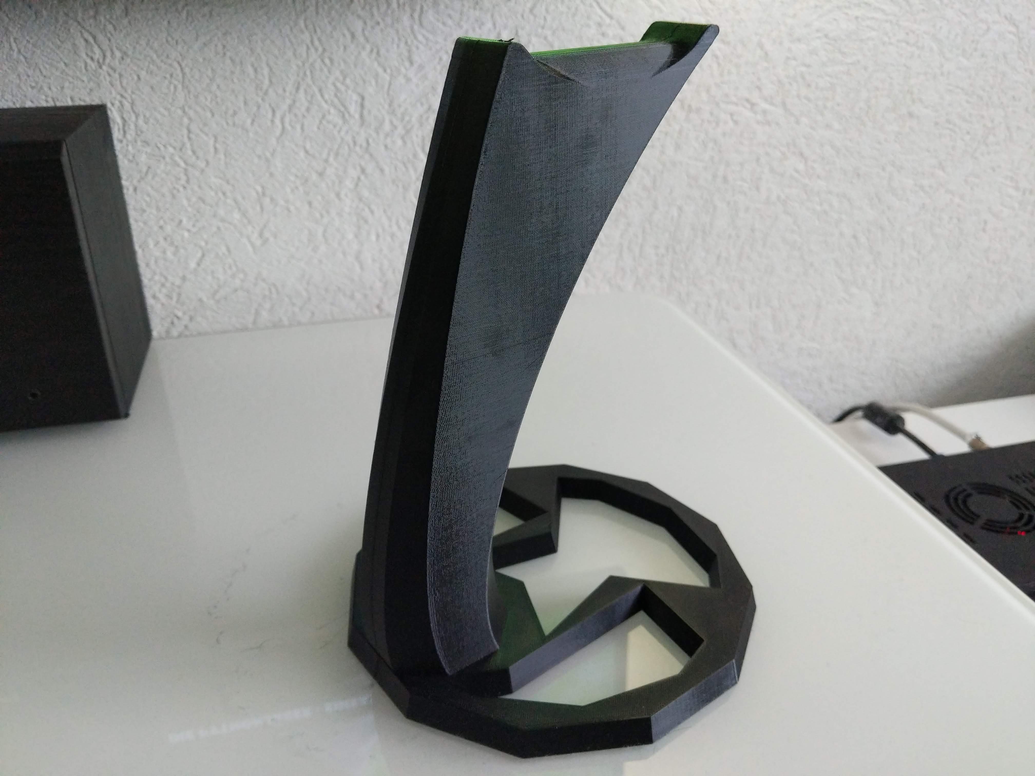 Miniatura 3 do modelo 3D Headset Stand Tech