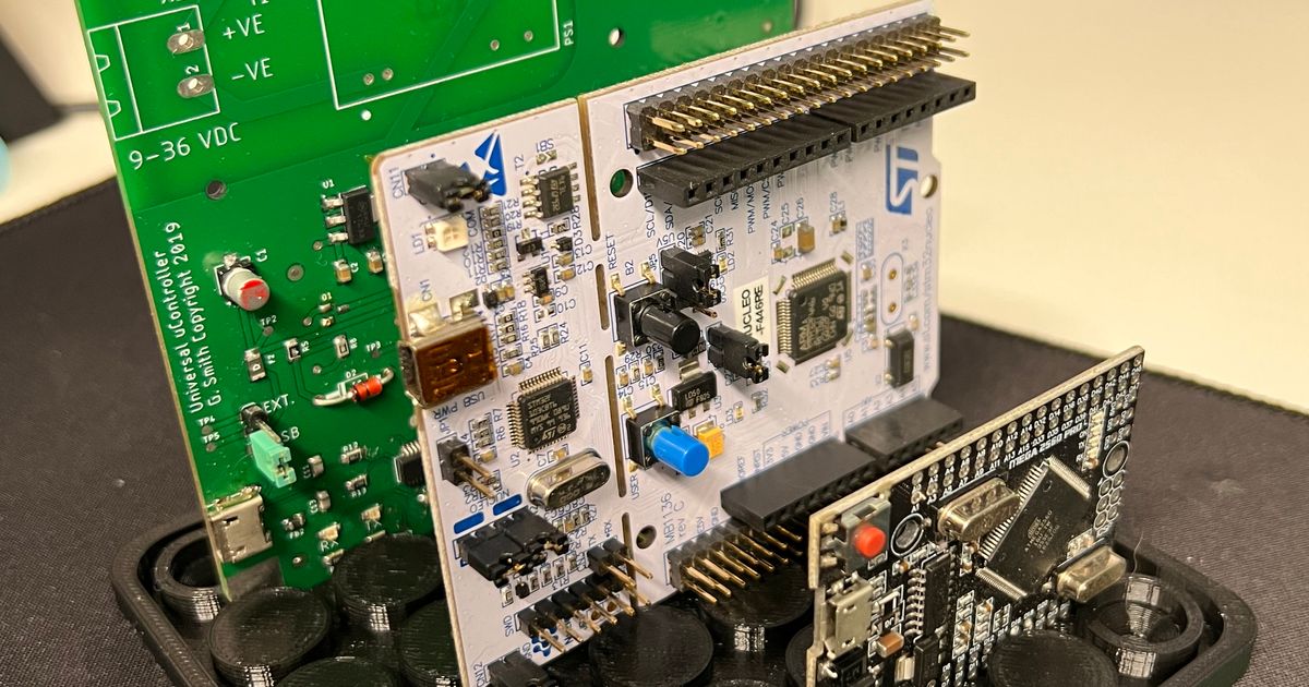 Parametric PCB Holder for stacking PCBs by GSmith Download free STL