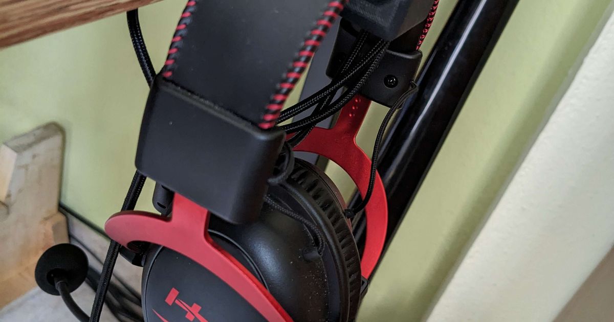 Sliding HeadPhone Stand by Aizenrath Download free STL model