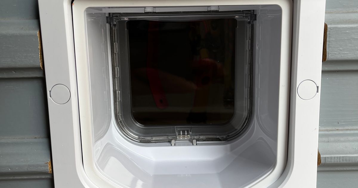 SureFlap Cat Flap Tunnel Cover by aqab0N Download free STL model