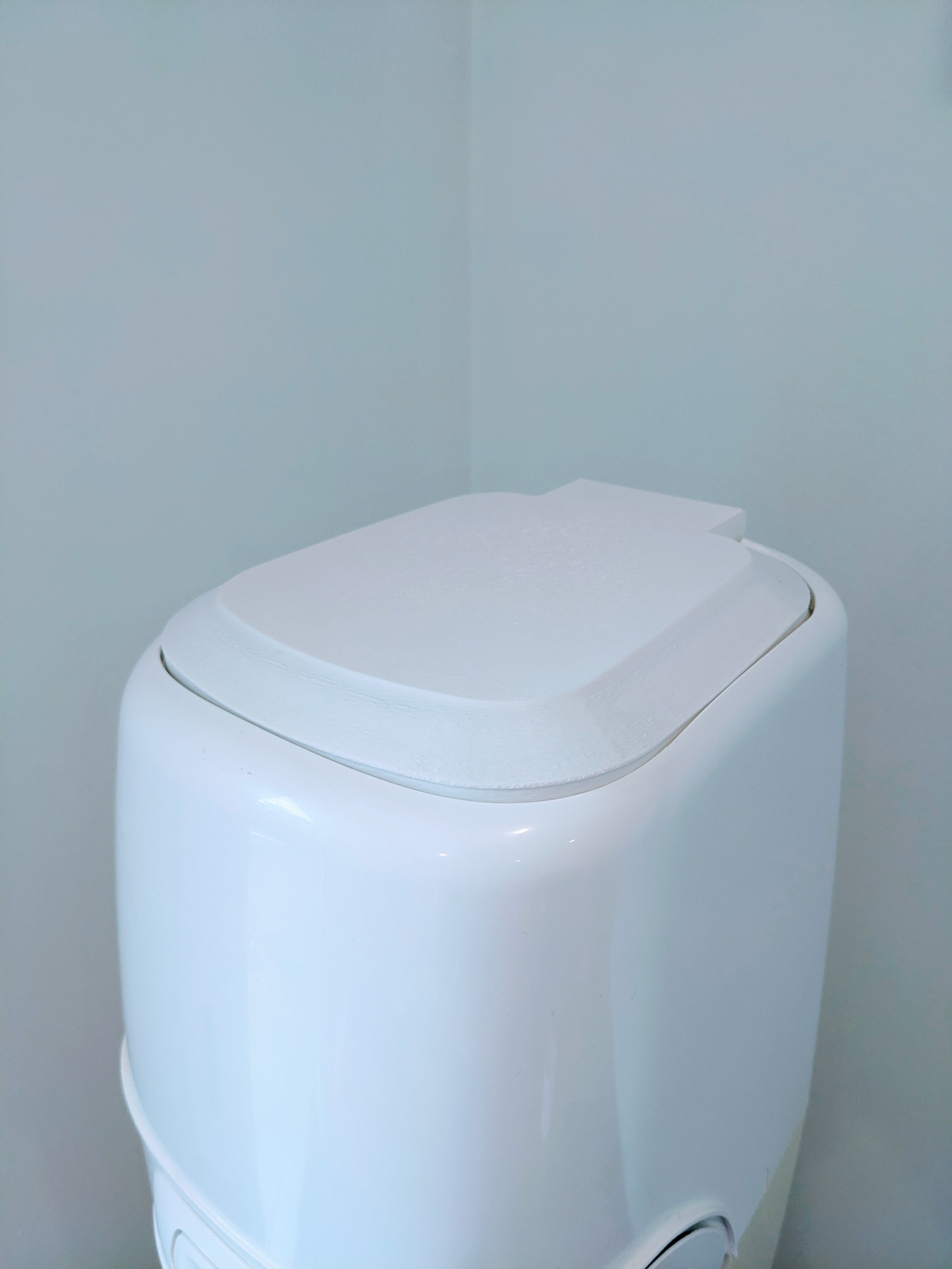 Diaper Genie Complete Replacement Lid For Older Models by