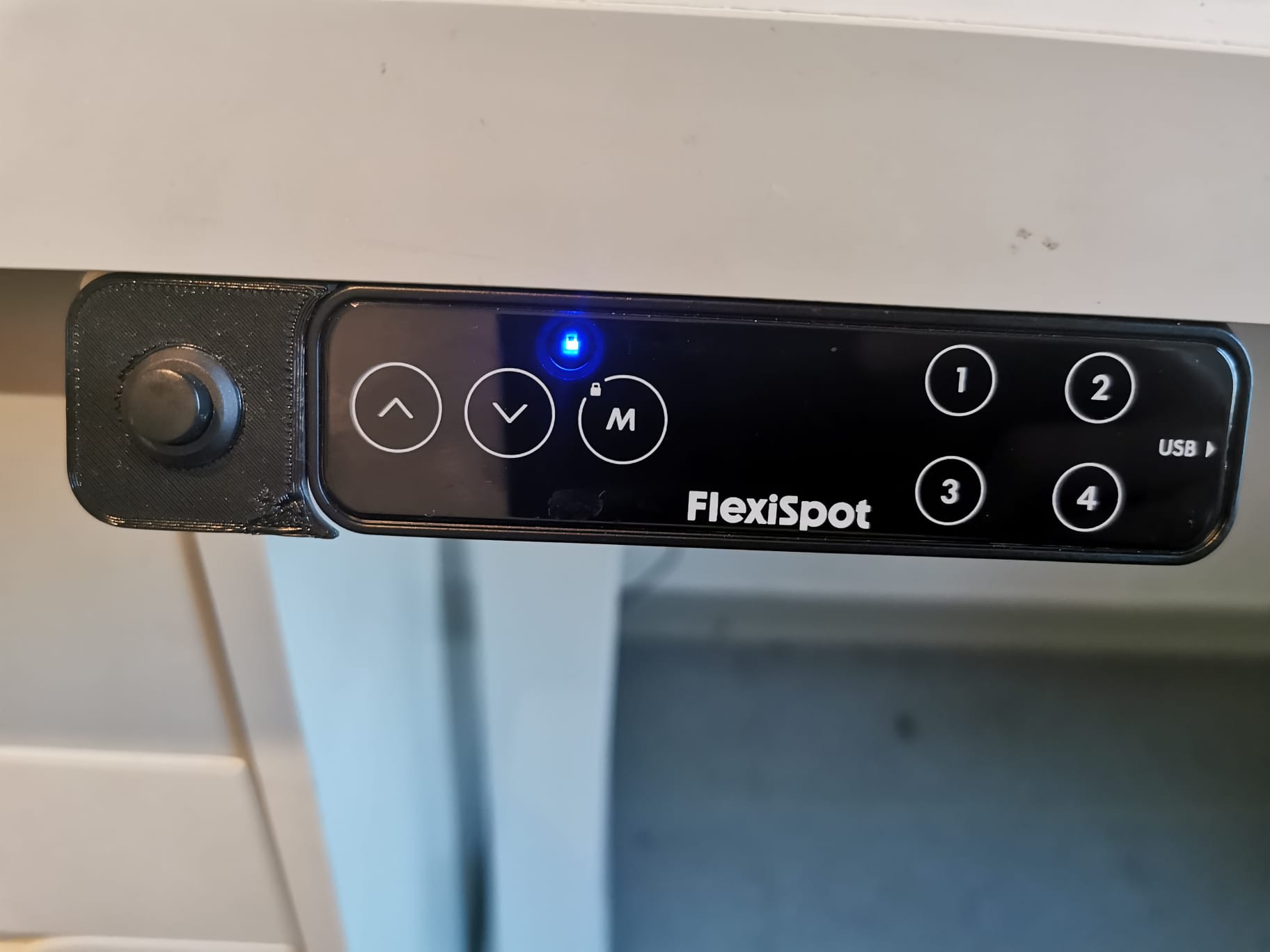 FlexiSpot PC Switch