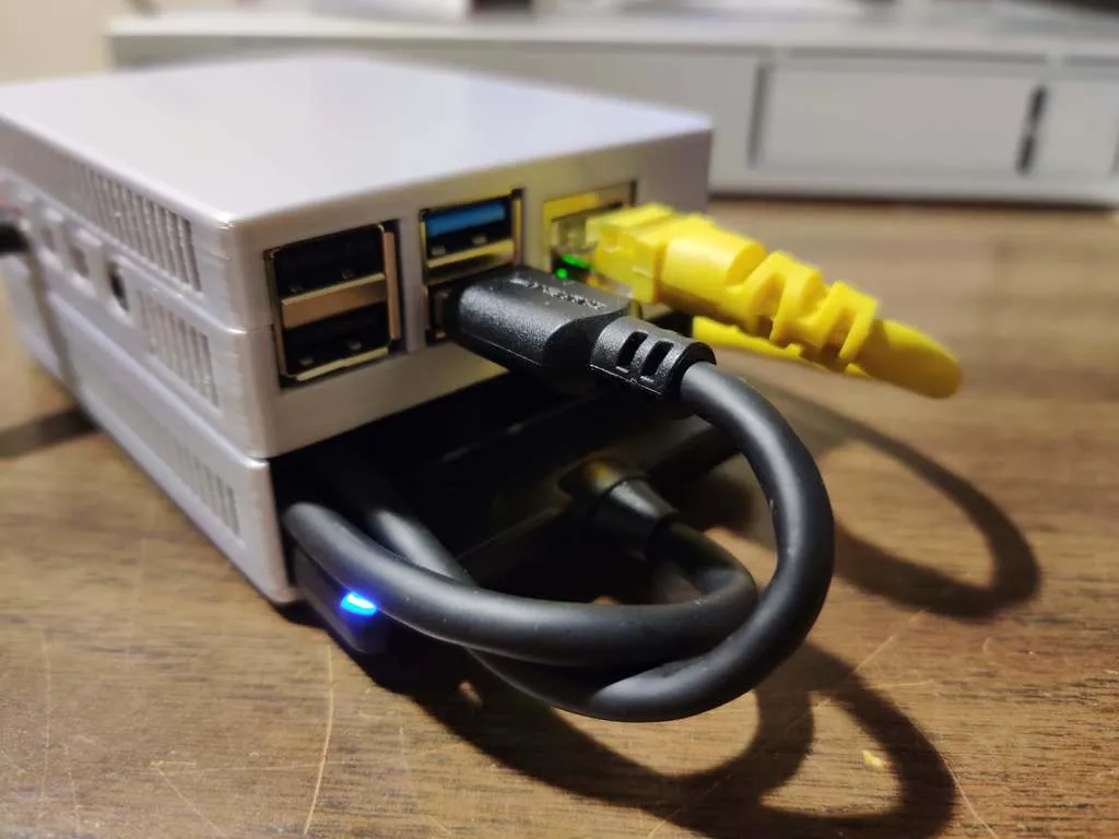 Raspberry Pi 4 B SSD & 30mm Fan Case by John U | Download free STL
