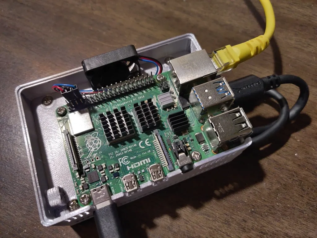 Raspberry Pi 4 B SSD & 30mm Fan Case by John U | Download free STL