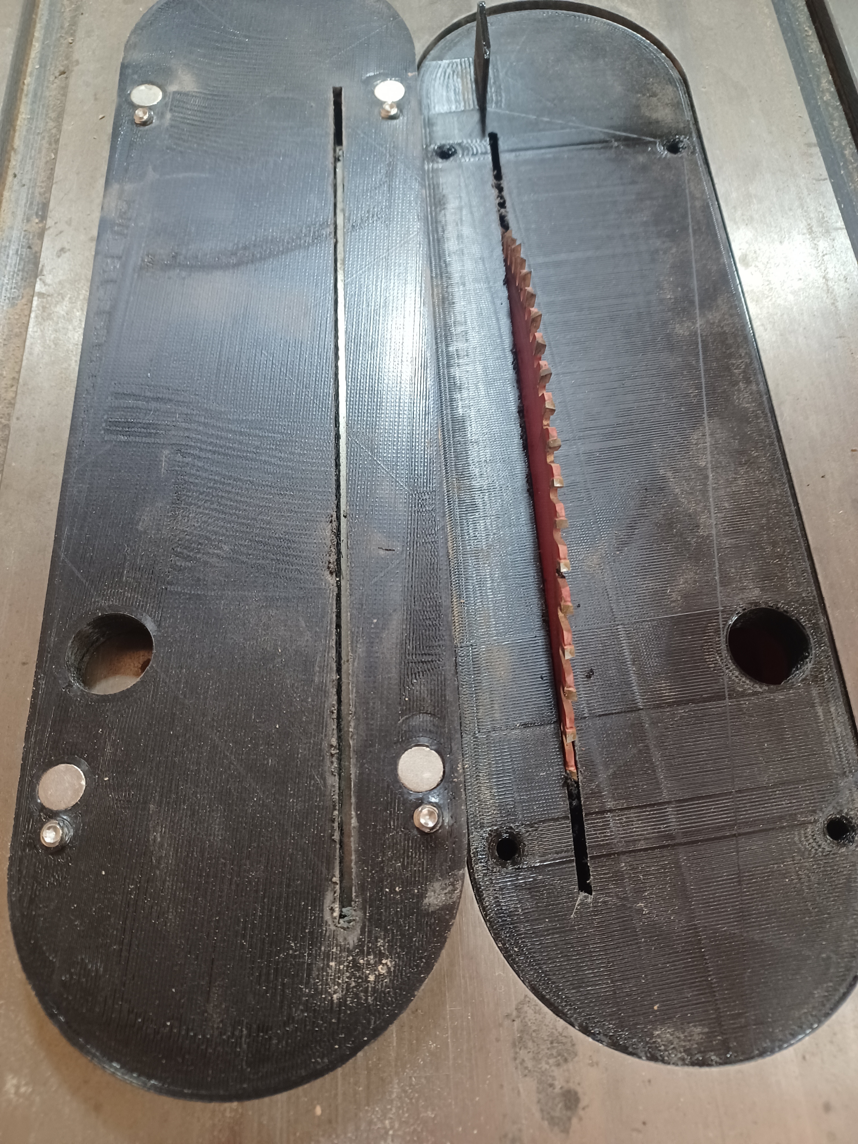 Miniatura 9 do modelo 3D Craftsman 10 Inch Table Saw Insert