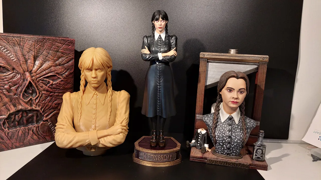 Wednesday Addams sculpture realistic bust statue Figurine gift Jenna Ortega, charosculpts