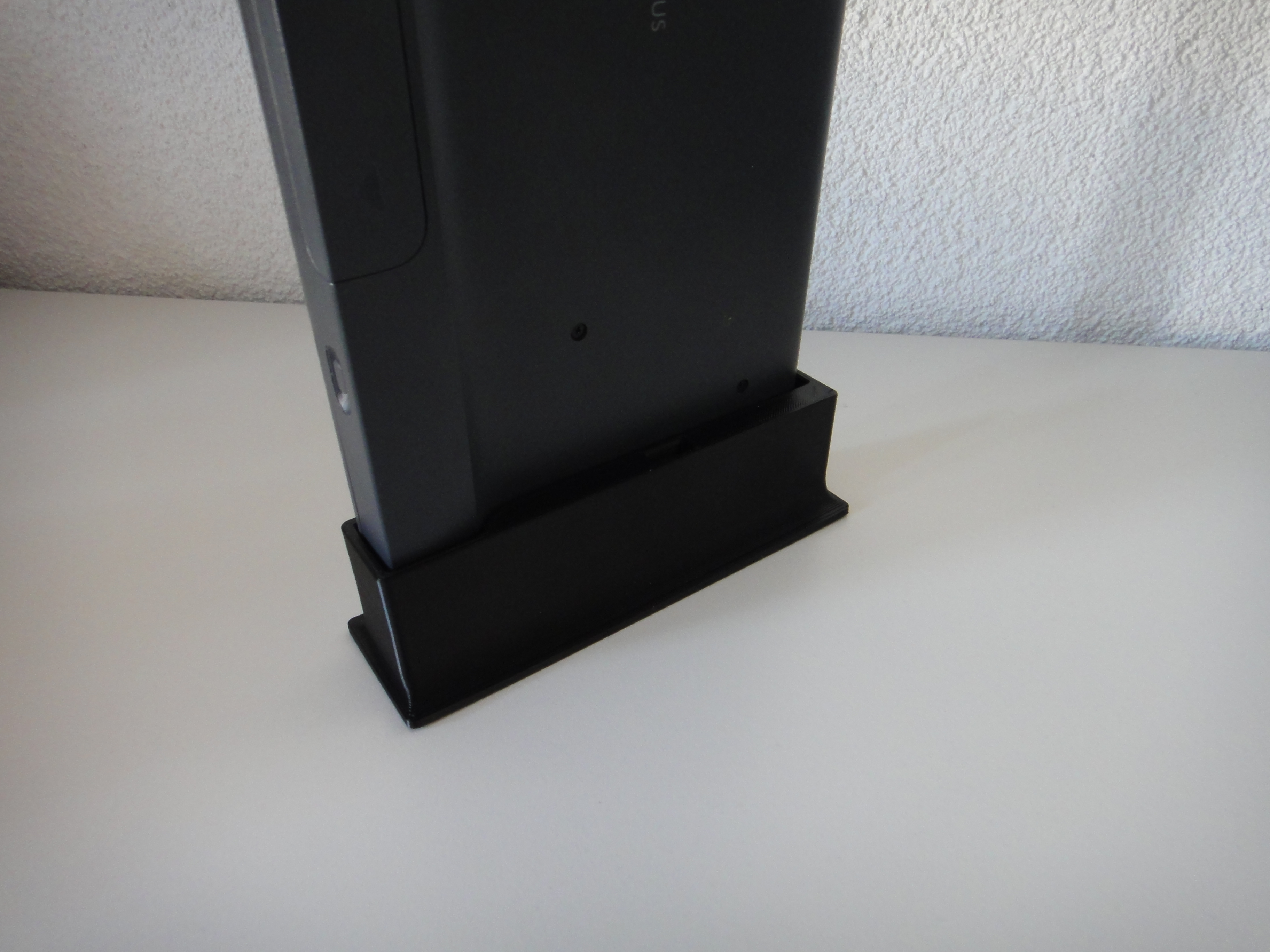 Logitech K400+ Side Stand Remix — miniatura 2