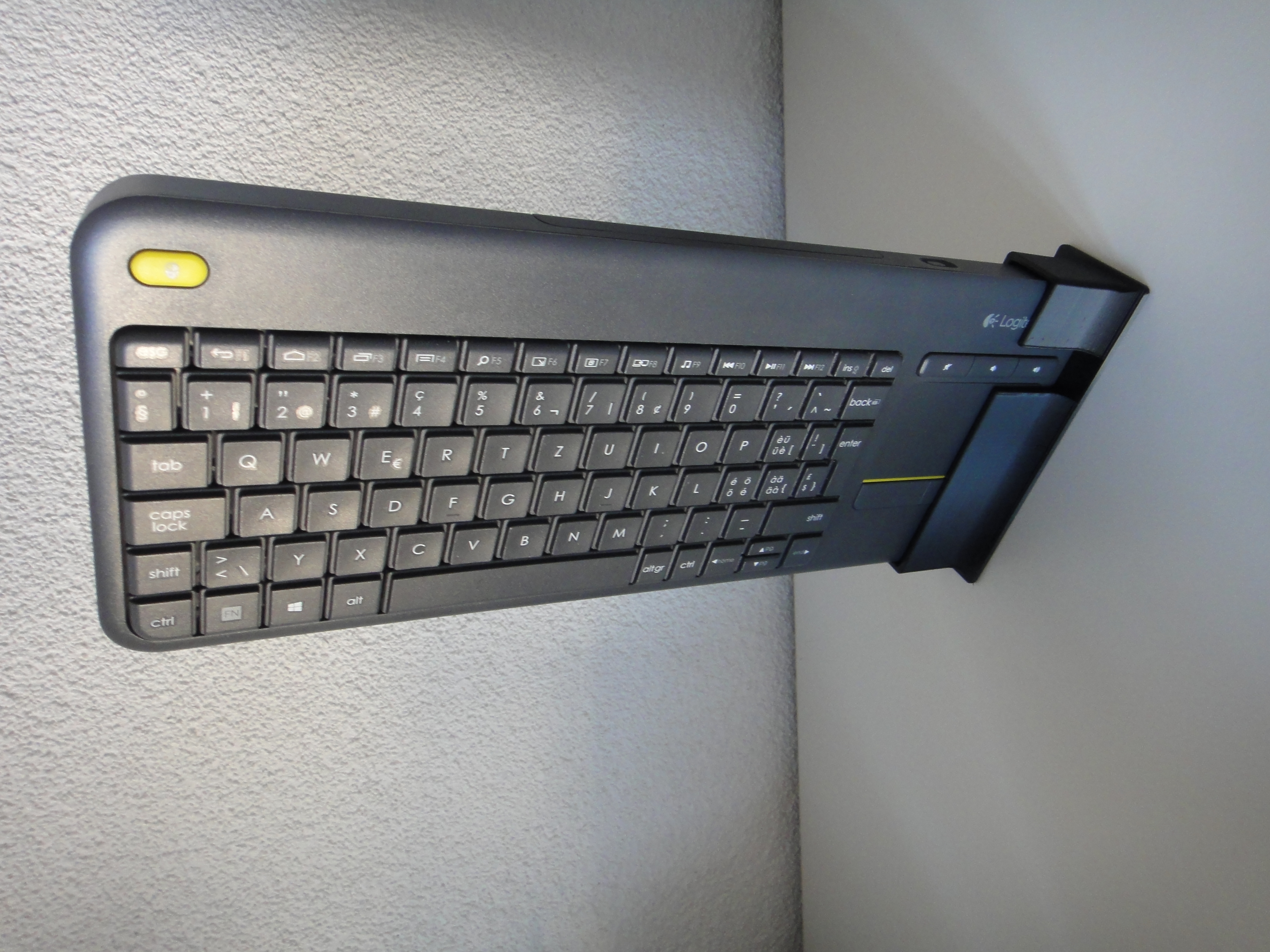 Logitech K400+ Side Stand Remix — miniatura 4