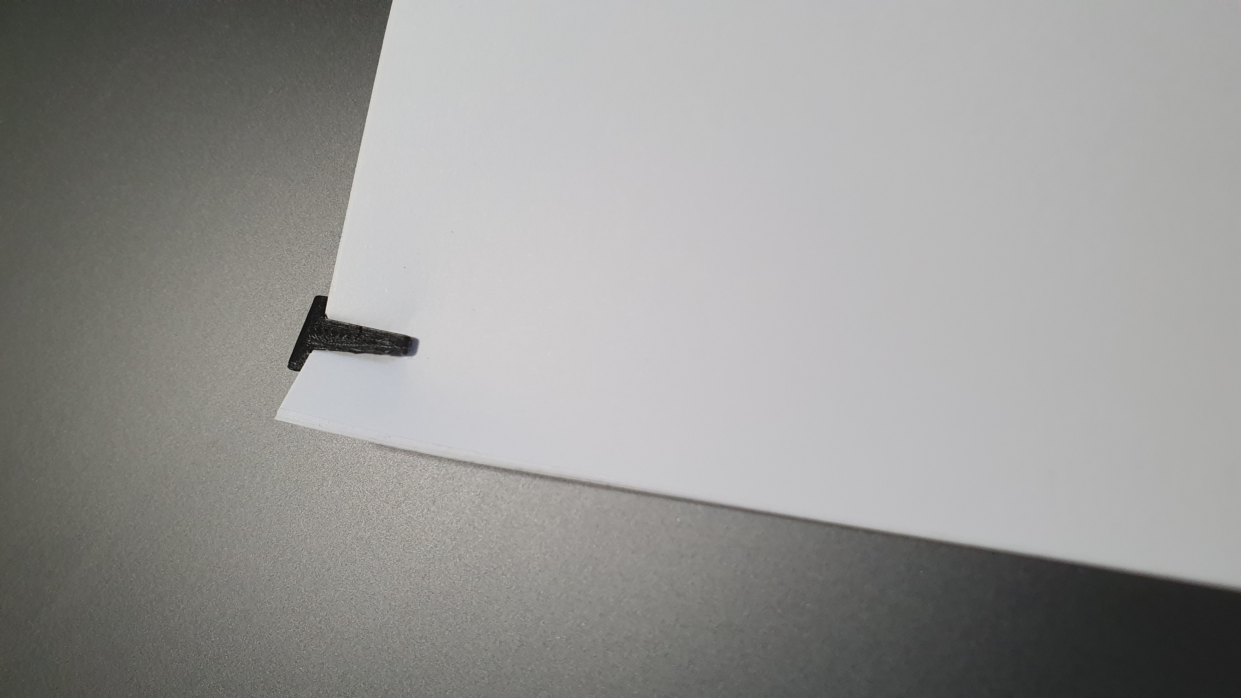 Einfache und effektive Büroklammer