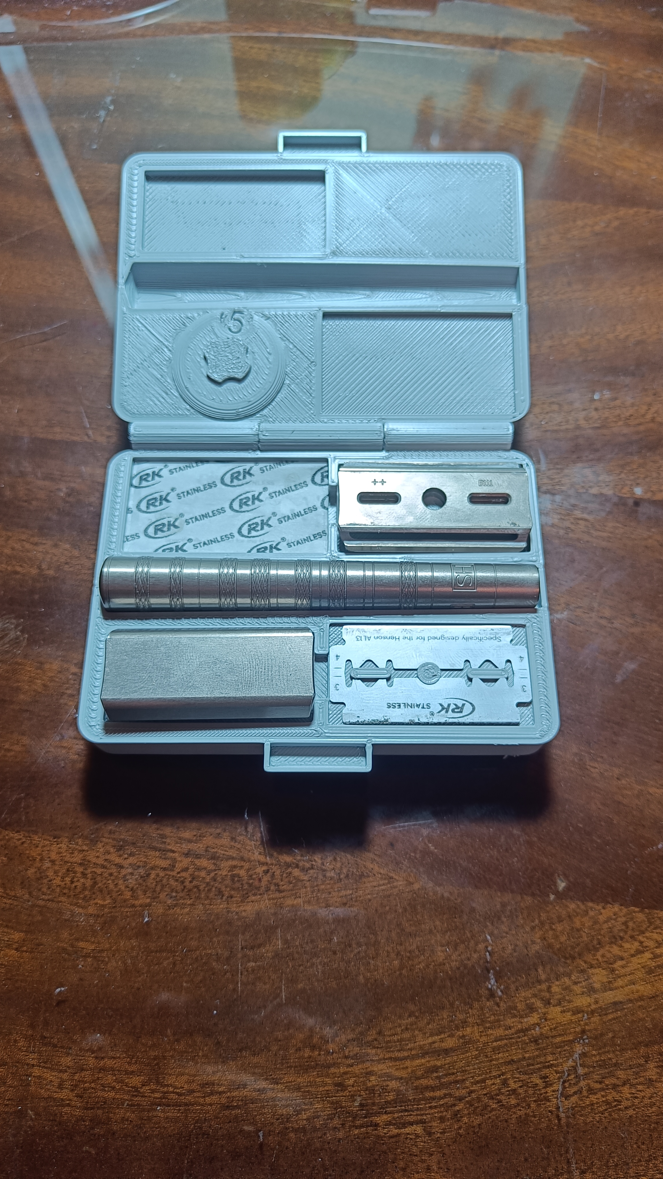 Razor travel case