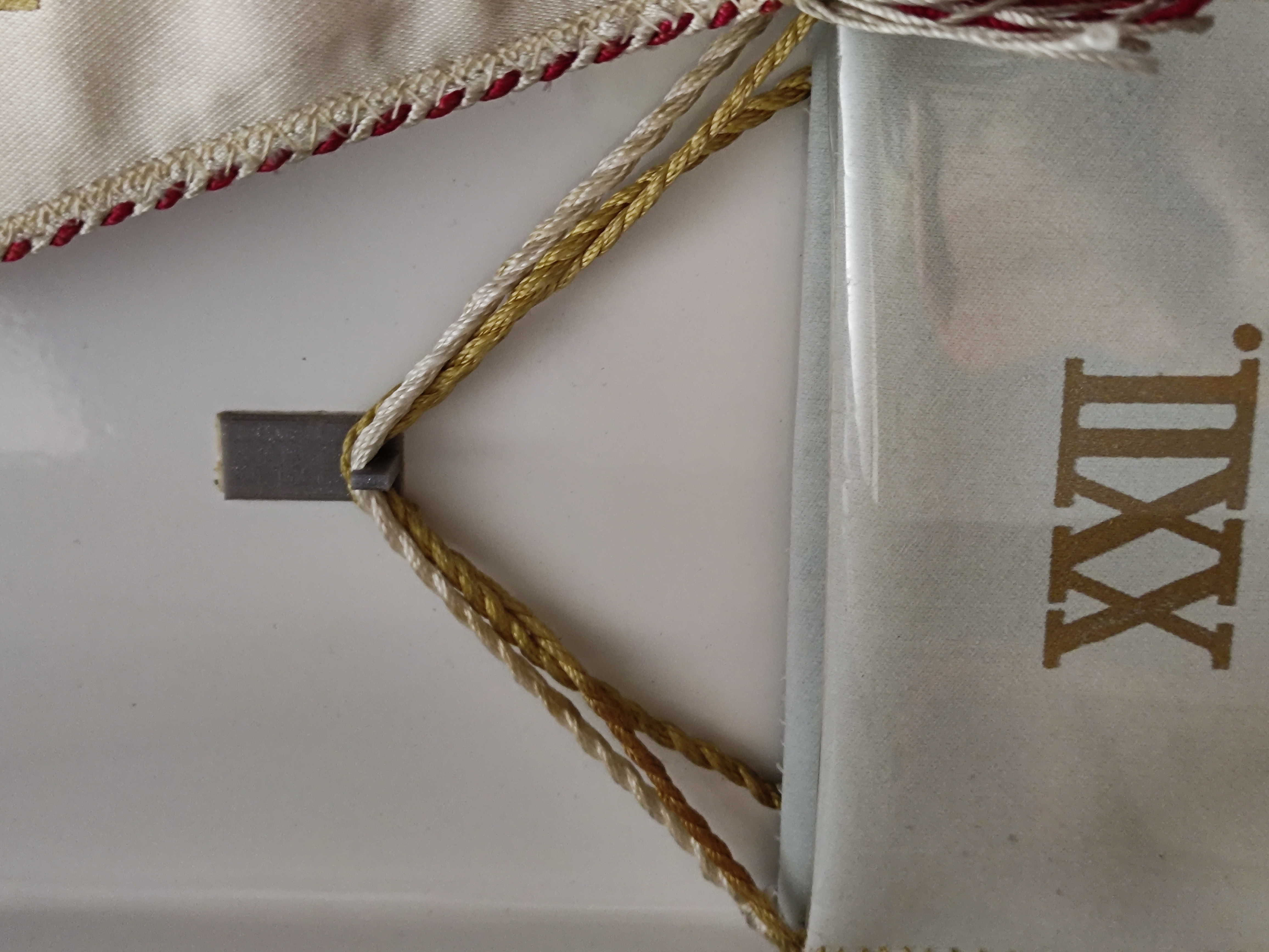 Hook for collectors v2