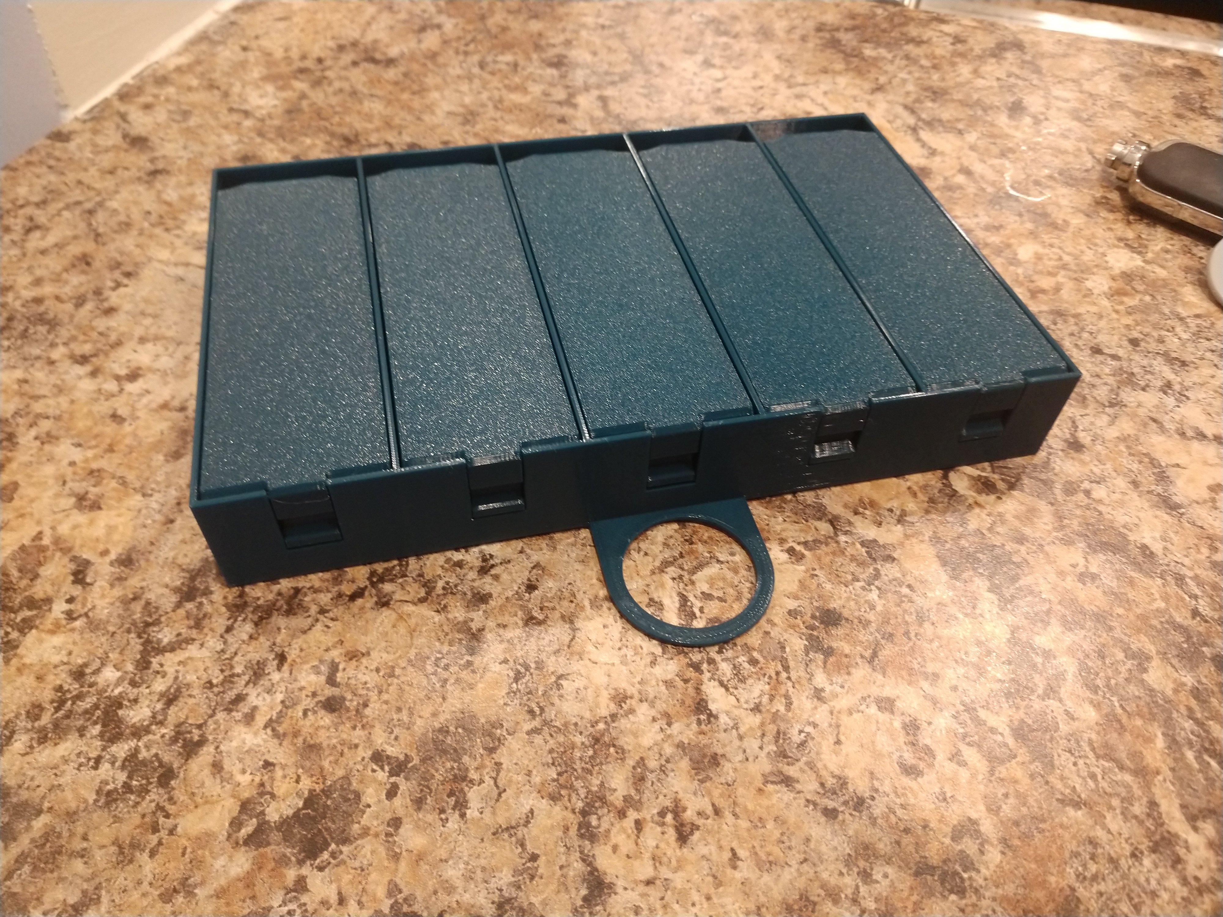 Miniatura 3 do modelo 3D Small Screw Box