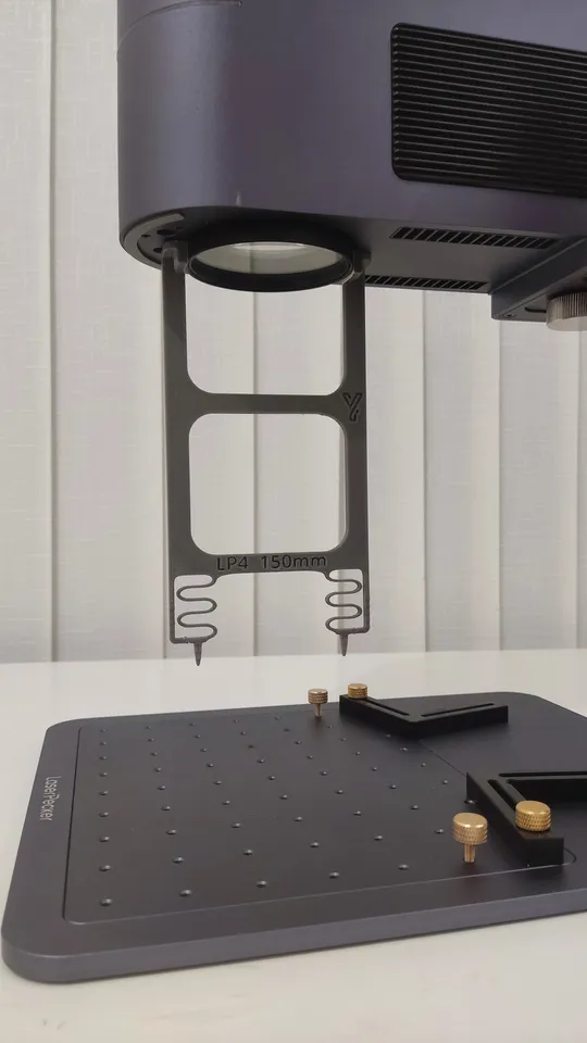 Free 3D file LaserPecker 4 Cutting Plate Alignment Bracket Fixture Jig LP4  Laser Pecker 🧑‍🔧・3D printing design to download・Cults