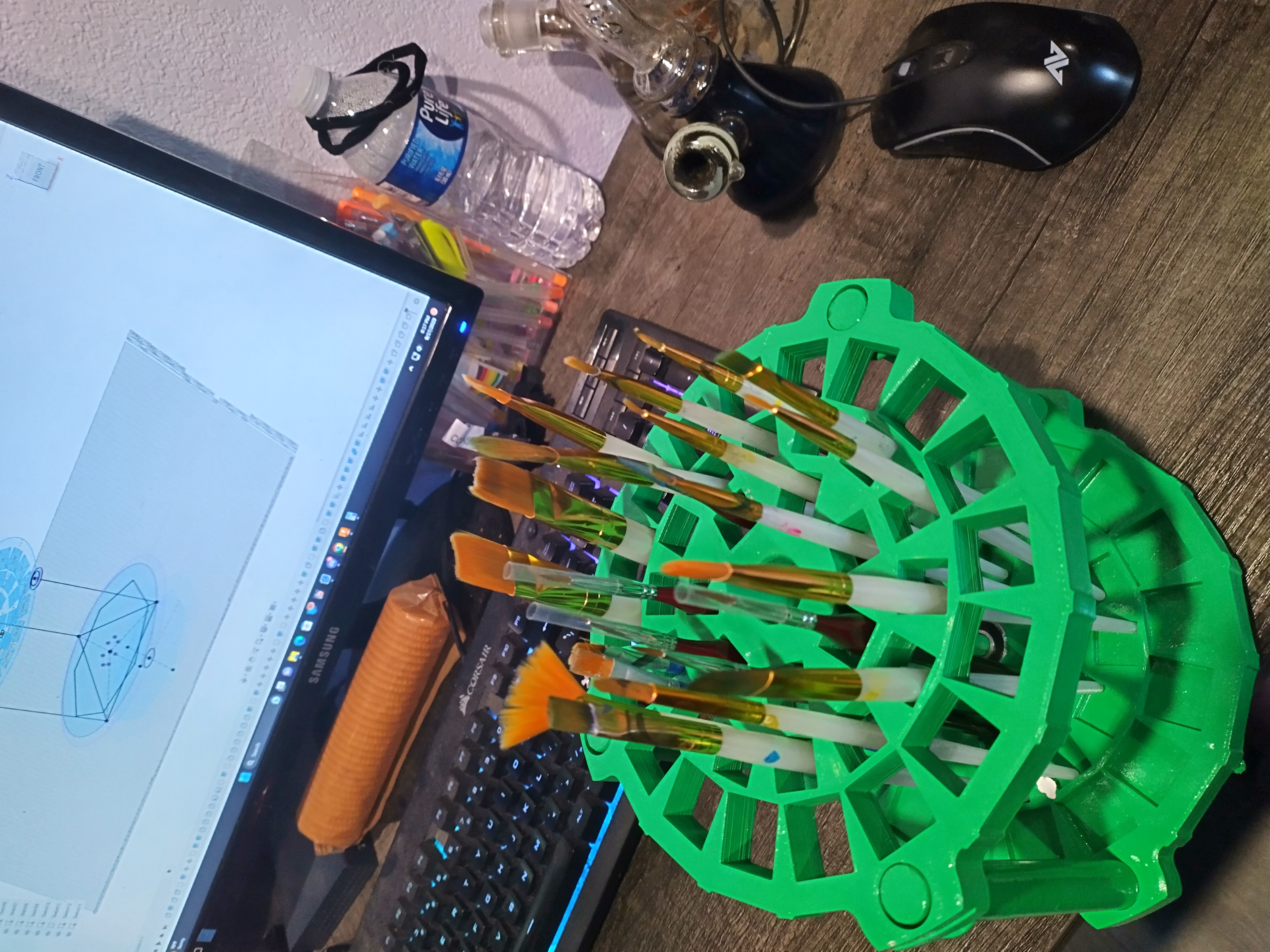 Paint brush holder