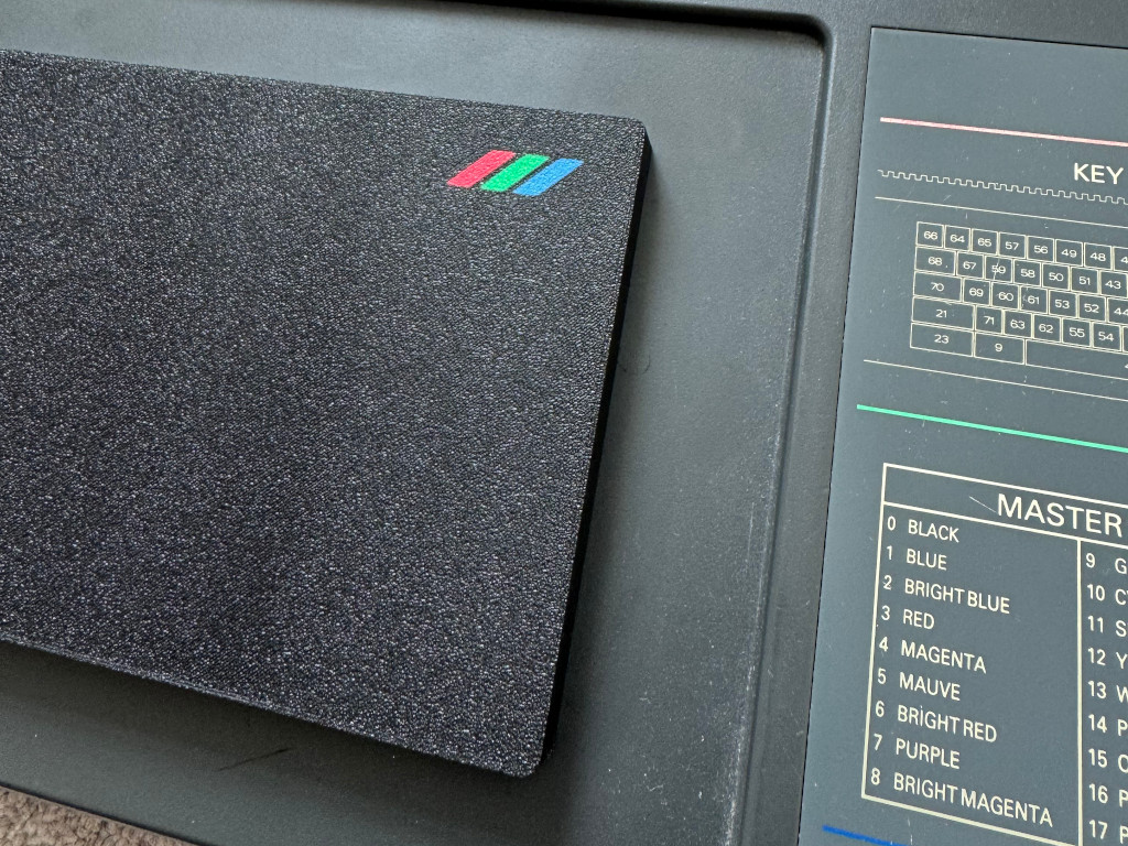 Amstrad CPC 6128 Keyboard Dust Cover — miniatura 3