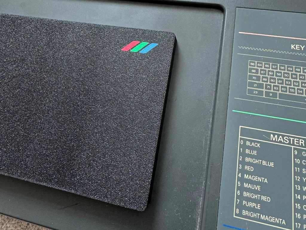 Amstrad CPC 6128 Keyboard Dust Cover by TomDD | Download free STL