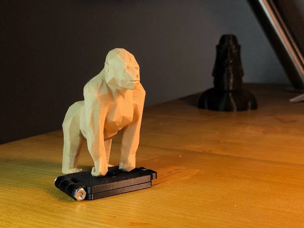 LOW POLY GORILLA