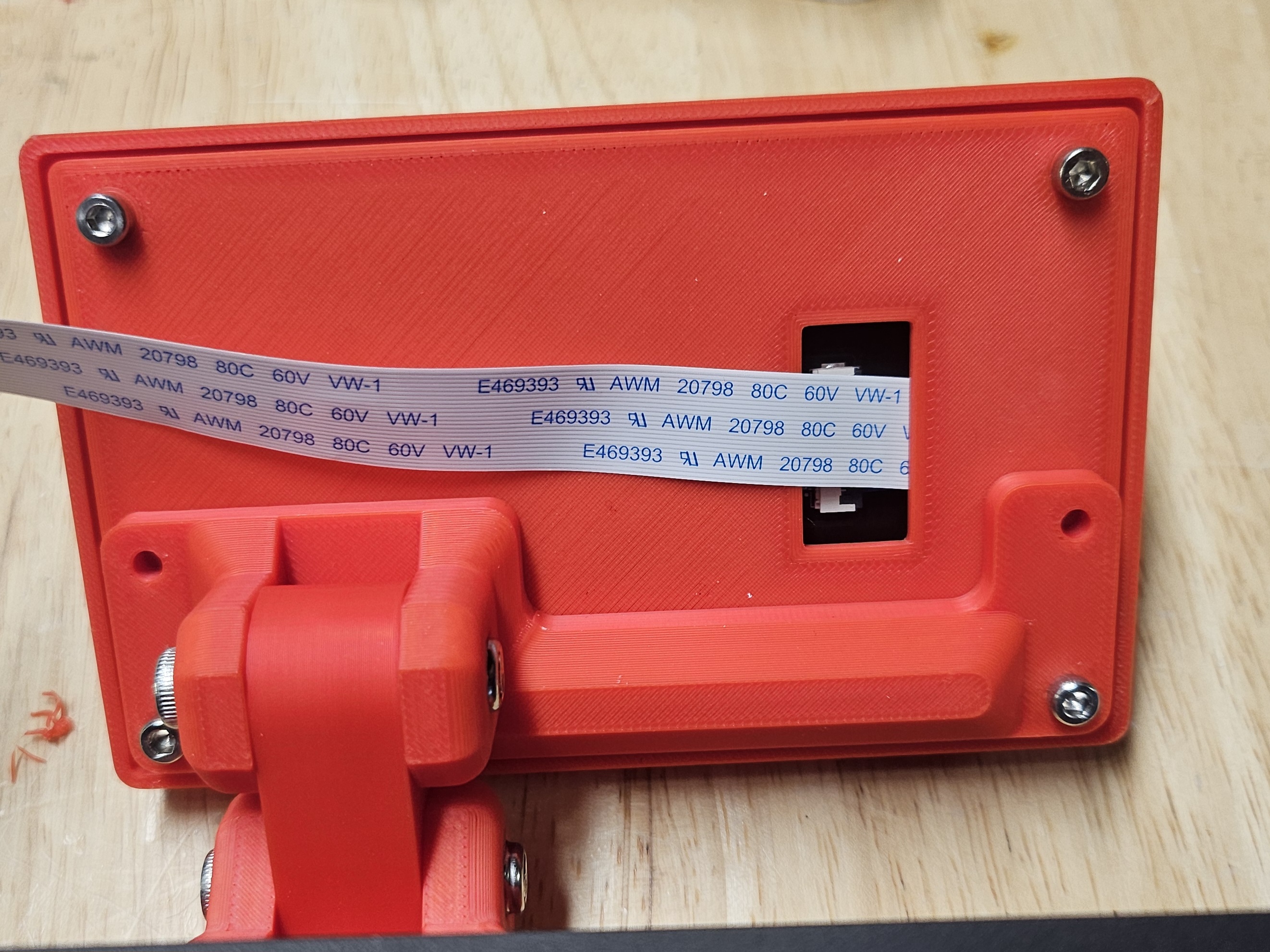 Articulating Mount for MKS PI TS35 LCD Screen (Case Adapter)