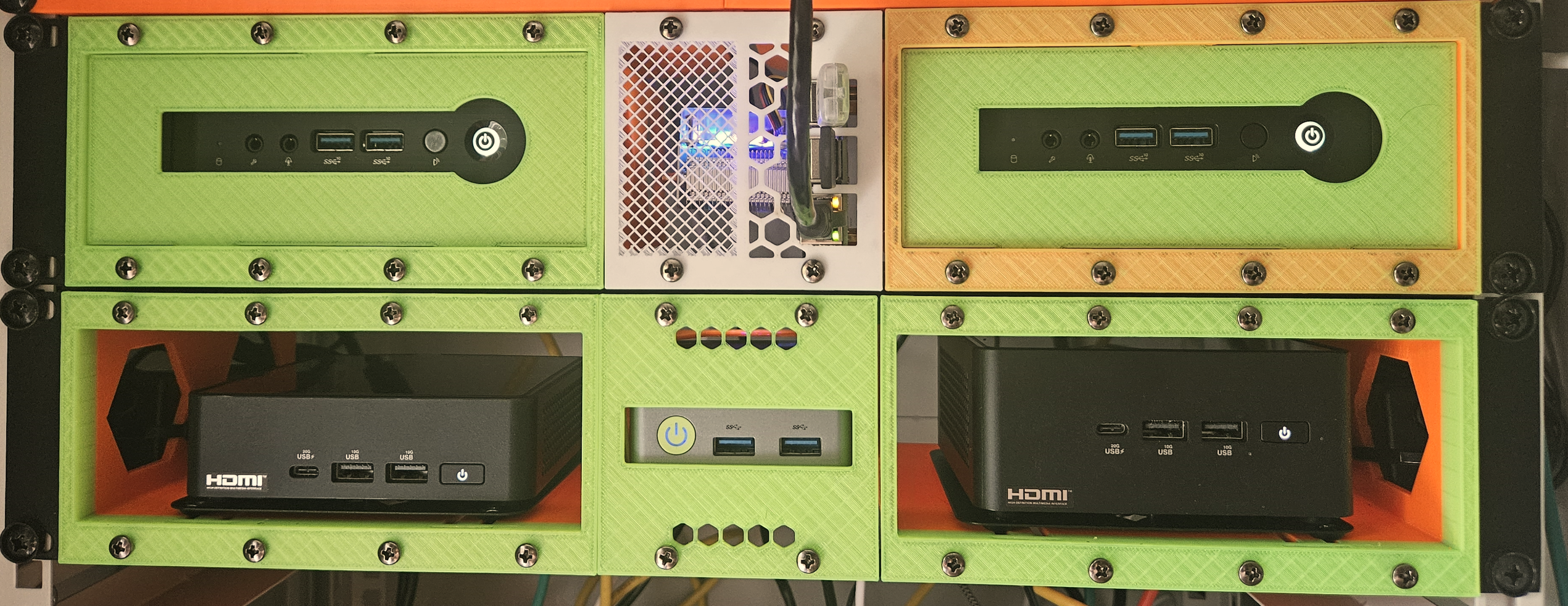 DAP 2U cage for NUC/SFF with VESA