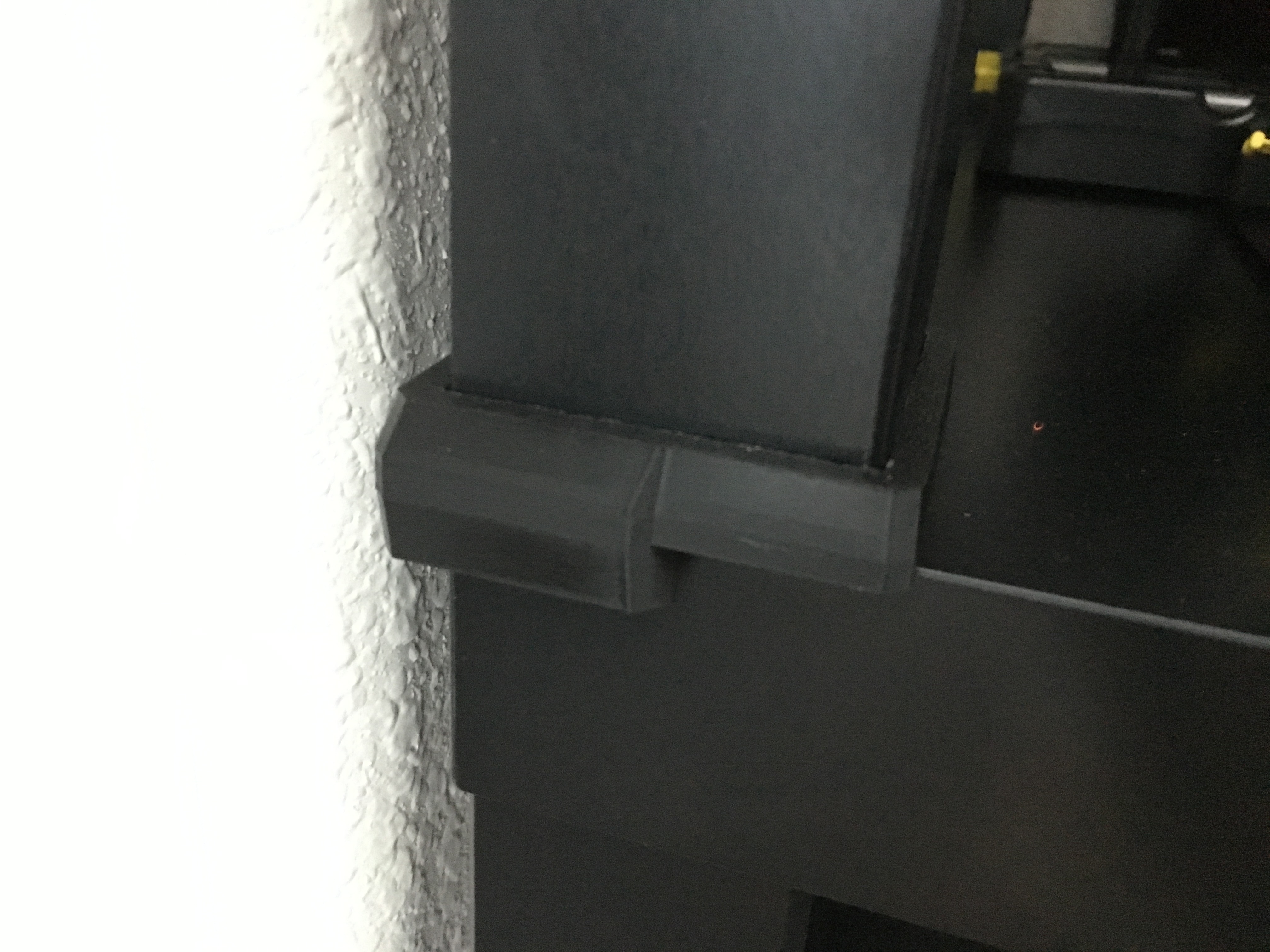 Miniatura 2 do modelo 3D Screwless IKEA LACK Table Stacker