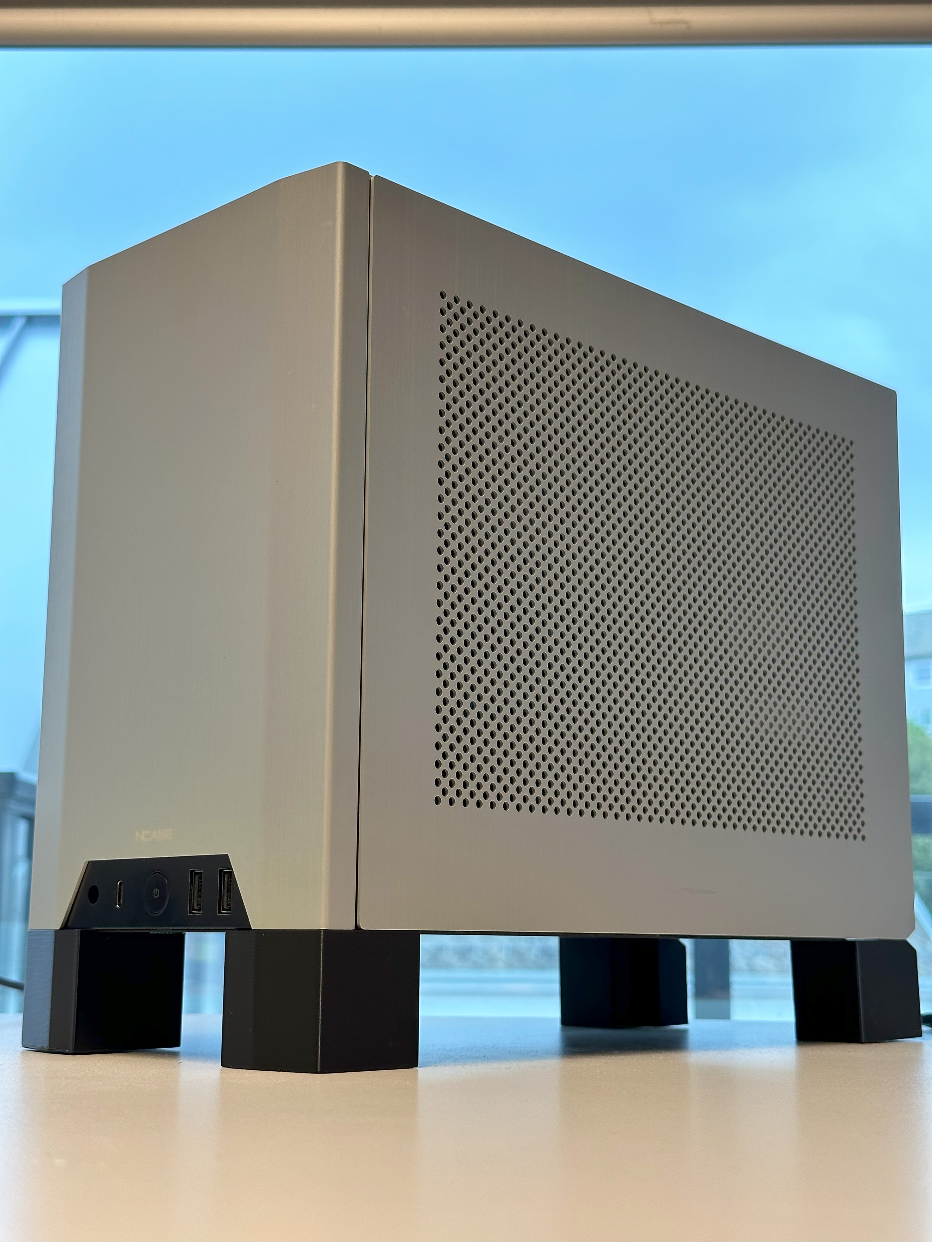 Ncase M1 V6.1 - Extended Feet by arnlux | Download free STL model