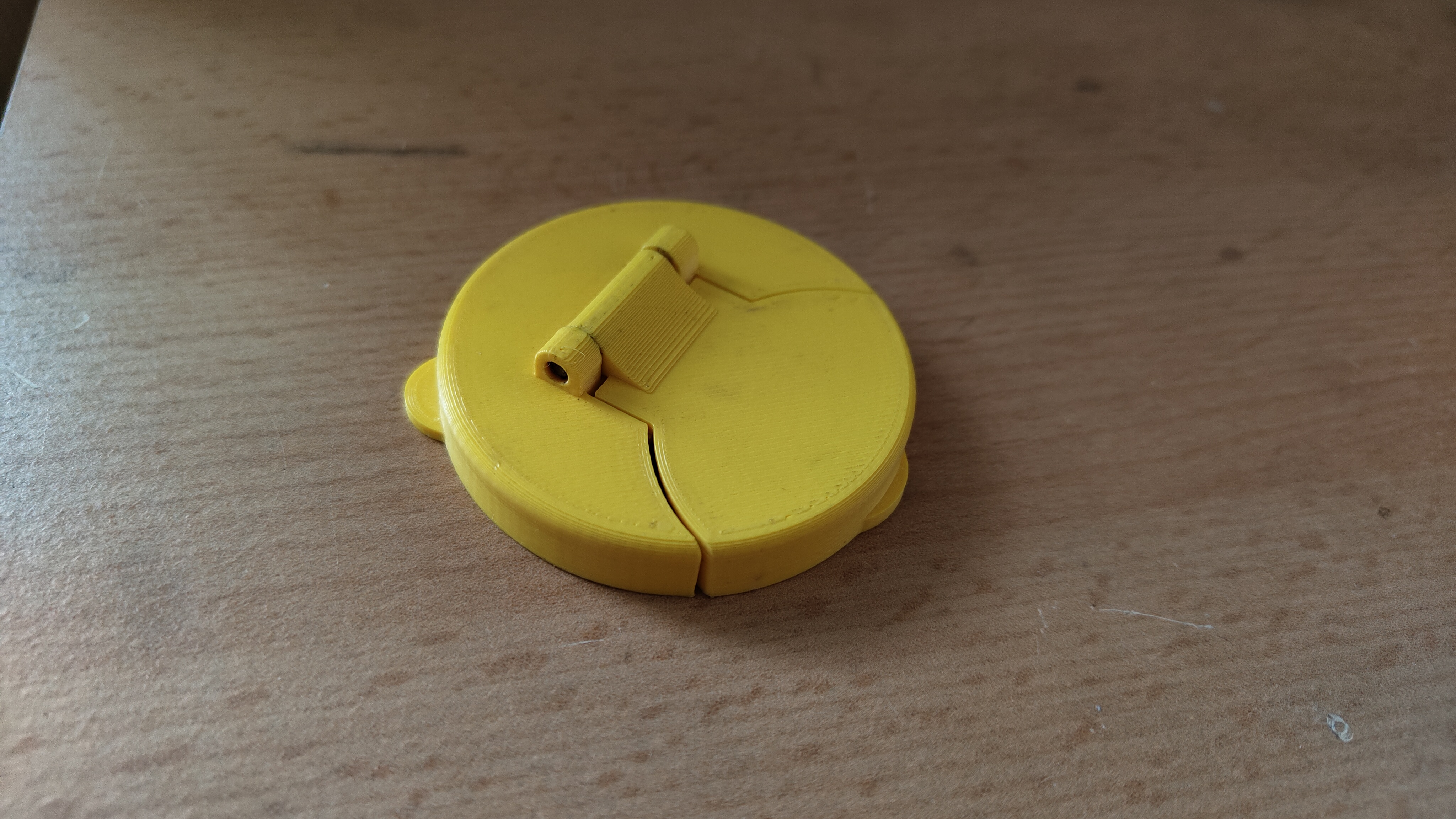 Can cover with upgraded hinge