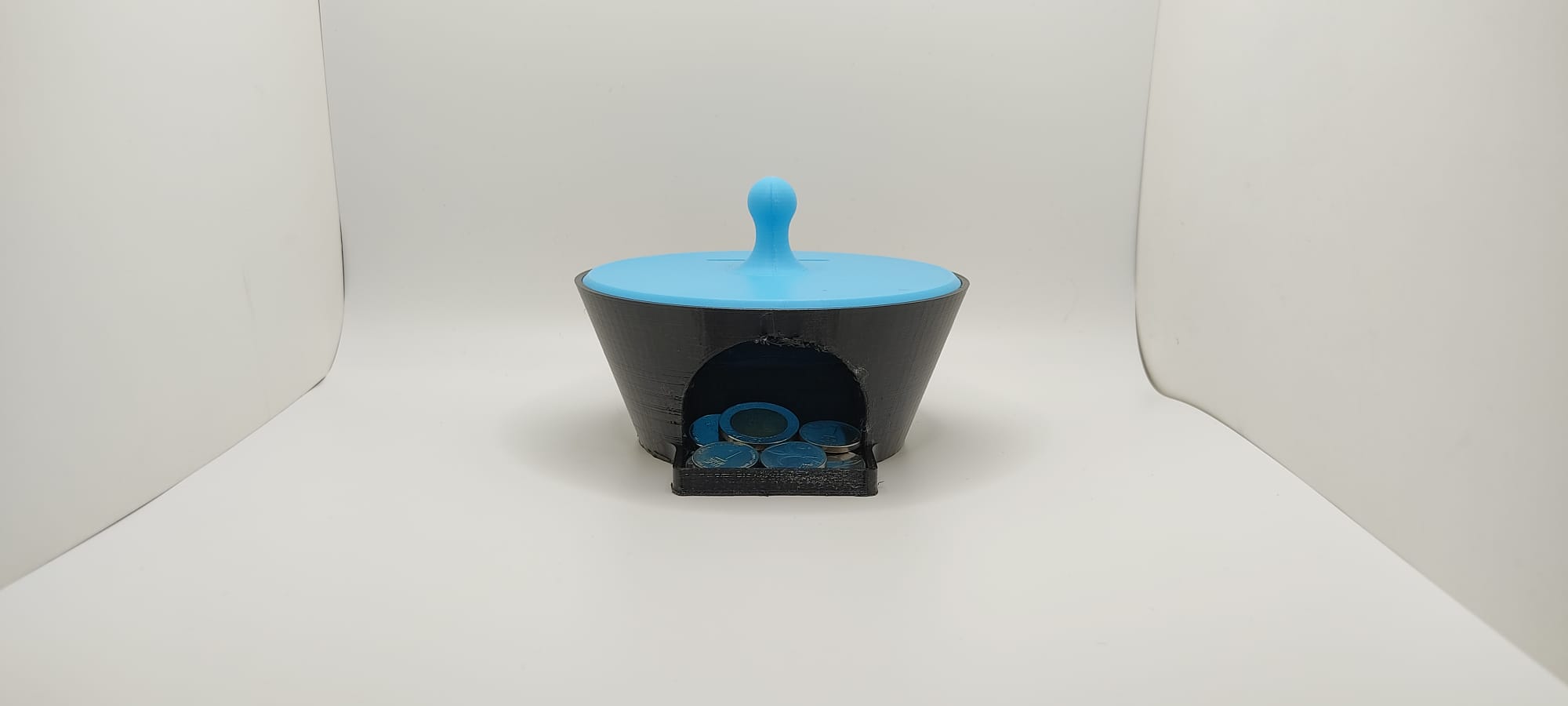 Coin Bowl With a Cap And A Slide