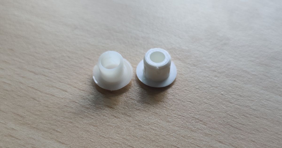 Parametric f3d Screw hole cover (door replacement part) by Bene