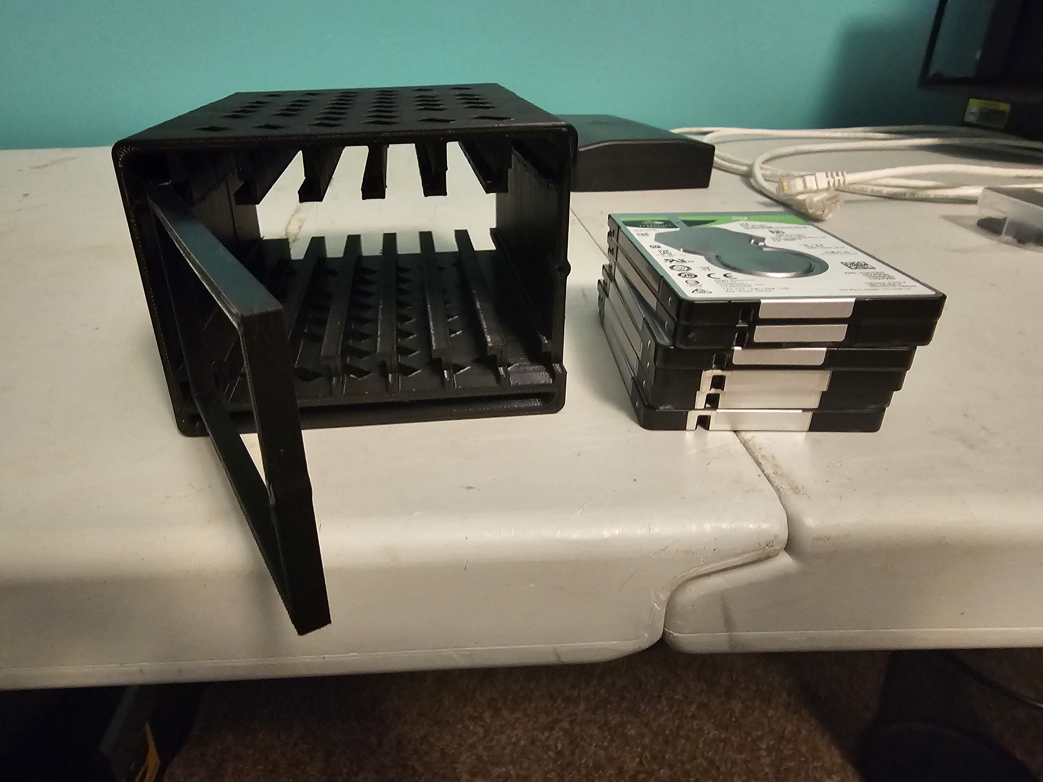 2.5in (inch) Hard Drive Cage, Define 7 Style